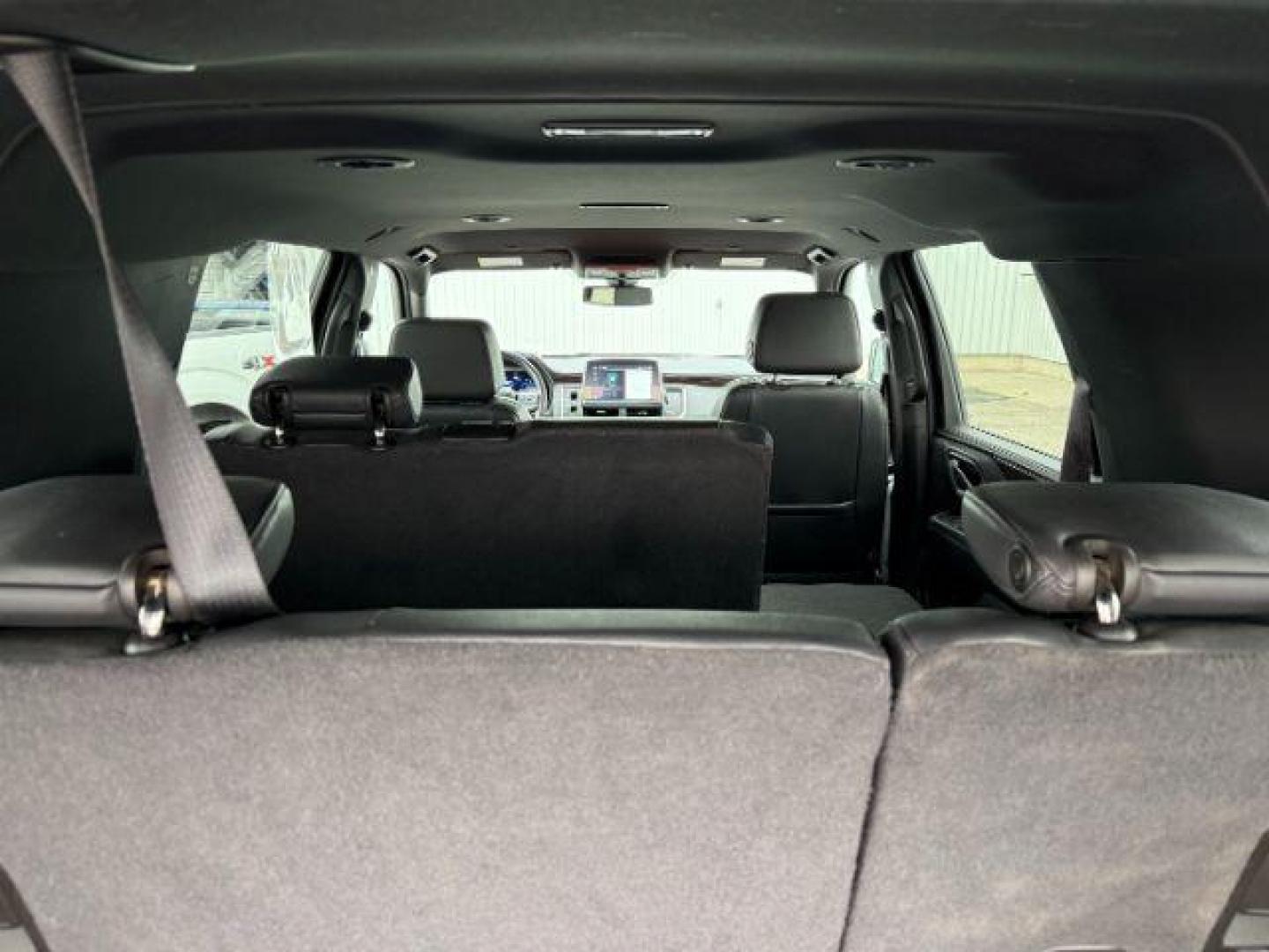 2022 Black /Jet Black Chevrolet Suburban (1GNSKDKDXNR) with an 53L V8 OHV 16V engine, Automatic transmission, located at 1175 N Woodruff Ave, Idaho Falls, ID, 83401, 43.506901, -111.999657 - This 2022 Chevrolet Suburban LT Z71, has the 5.3L V8 motor. It only has 35,683 miles. Comes with leather seats, both fronts seats are powered, heated seats, remote start, back up camera, lane assist, rear climate control, Bose stereo system, Running boards , and it has a towing package. **At Timberl - Photo#31