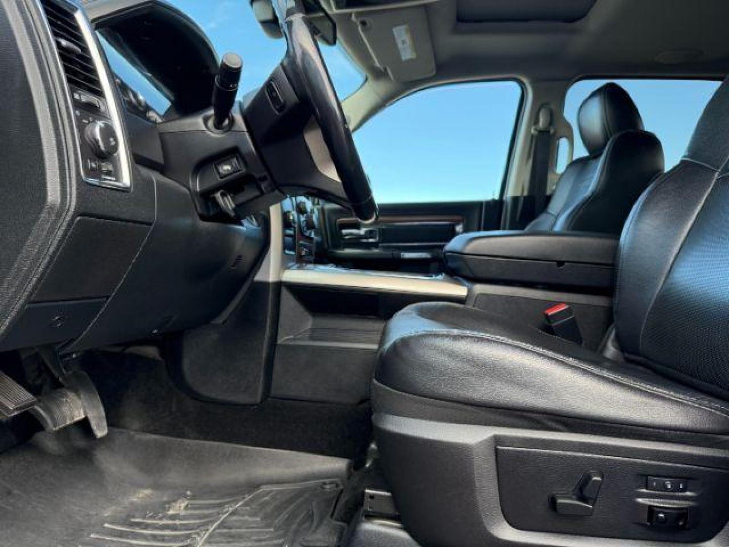 2016 BLACK /Black, leather Ram 2500 (3C6UR5FL1GG) with an 67L L6 OHV 24V TURBO DIESEL engine, Automatic transmission, located at 1175 N Woodruff Ave, Idaho Falls, ID, 83401, 43.506901, -111.999657 - At Timberline Auto, finding a great deal on your next vehicle is always easy! Our experienced sales staff's goal is to help find you the right vehicle at the right price! Our knowledgeable finance department has options for almost any credit score. We offer extended service contract options to prote - Photo#35