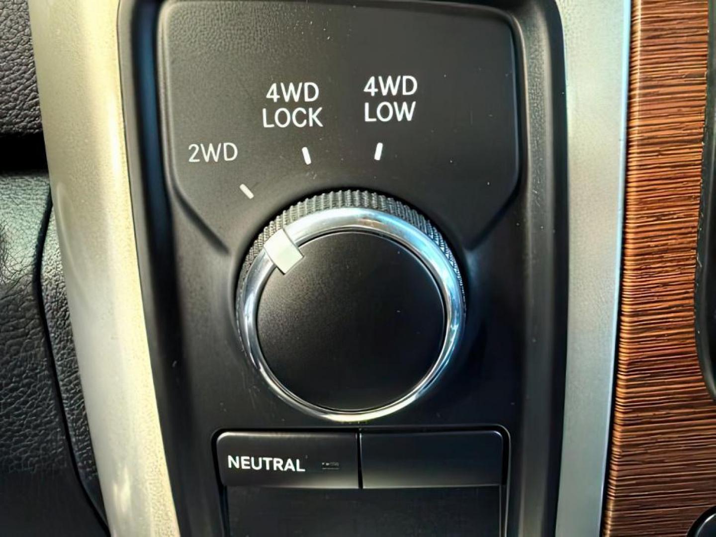 2016 BLACK /Black, leather Ram 2500 (3C6UR5FL1GG) with an 67L L6 OHV 24V TURBO DIESEL engine, Automatic transmission, located at 1175 N Woodruff Ave, Idaho Falls, ID, 83401, 43.506901, -111.999657 - At Timberline Auto, finding a great deal on your next vehicle is always easy! Our experienced sales staff's goal is to help find you the right vehicle at the right price! Our knowledgeable finance department has options for almost any credit score. We offer extended service contract options to prote - Photo#15