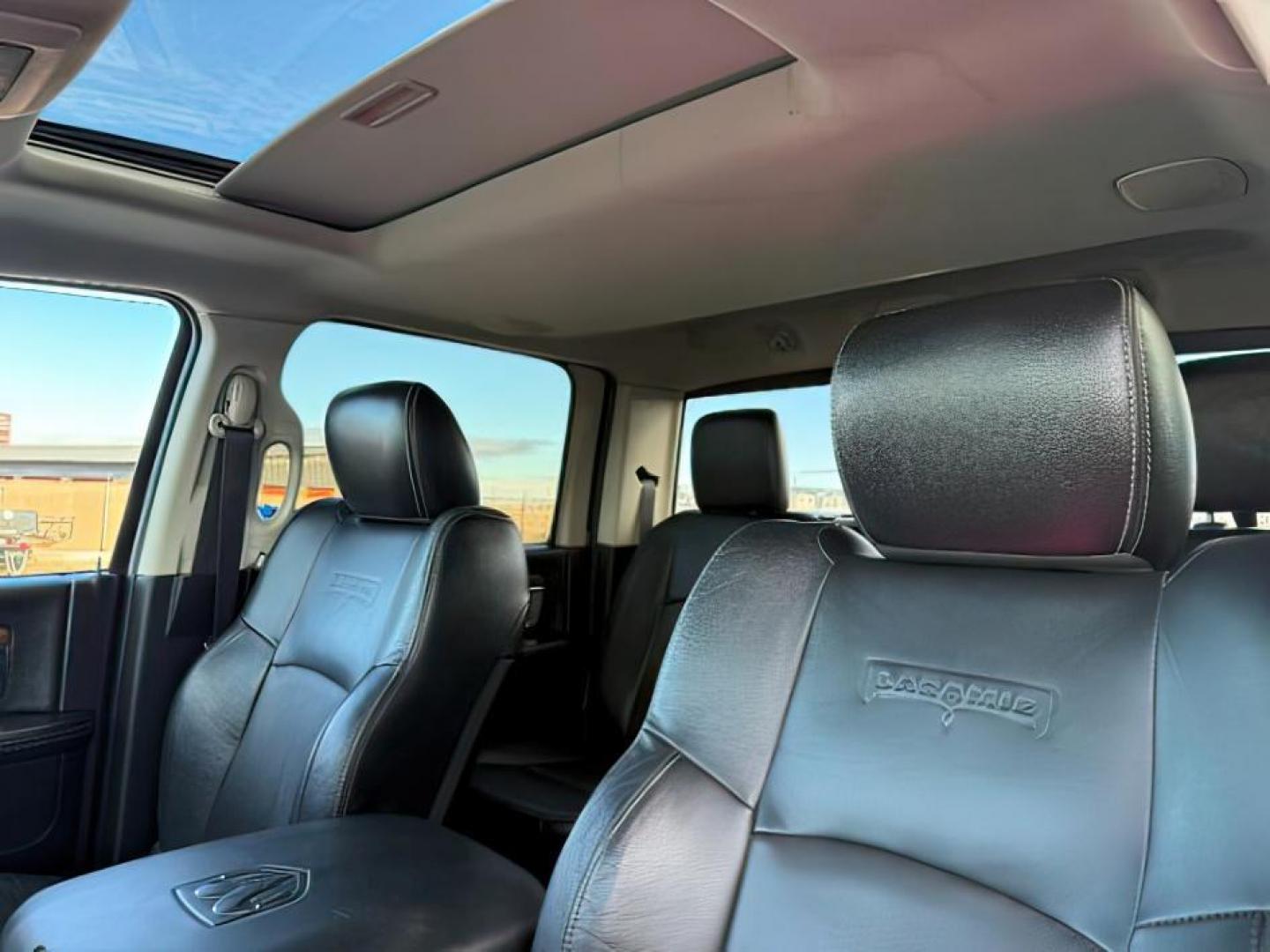 2016 BLACK /Black, leather Ram 2500 (3C6UR5FL1GG) with an 67L L6 OHV 24V TURBO DIESEL engine, Automatic transmission, located at 1175 N Woodruff Ave, Idaho Falls, ID, 83401, 43.506901, -111.999657 - At Timberline Auto, finding a great deal on your next vehicle is always easy! Our experienced sales staff's goal is to help find you the right vehicle at the right price! Our knowledgeable finance department has options for almost any credit score. We offer extended service contract options to prote - Photo#17