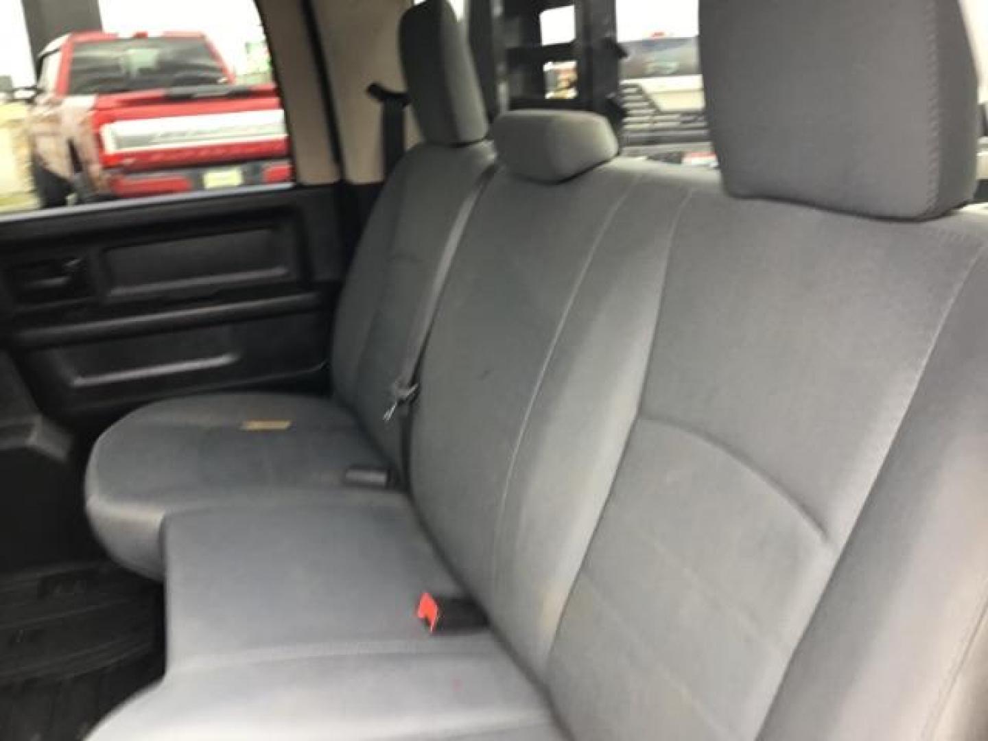 2016 GRAY /Black/Diesel Gray, cloth RAM 2500 Tradesman Crew Cab LWB 4WD (3C6UR5HL2GG) with an 6.7L L6 OHV 24V TURBO DIESEL engine, 6-Speed Automatic transmission, located at 1235 N Woodruff Ave., Idaho Falls, 83401, (208) 523-1053, 43.507172, -112.000488 - Photo#17