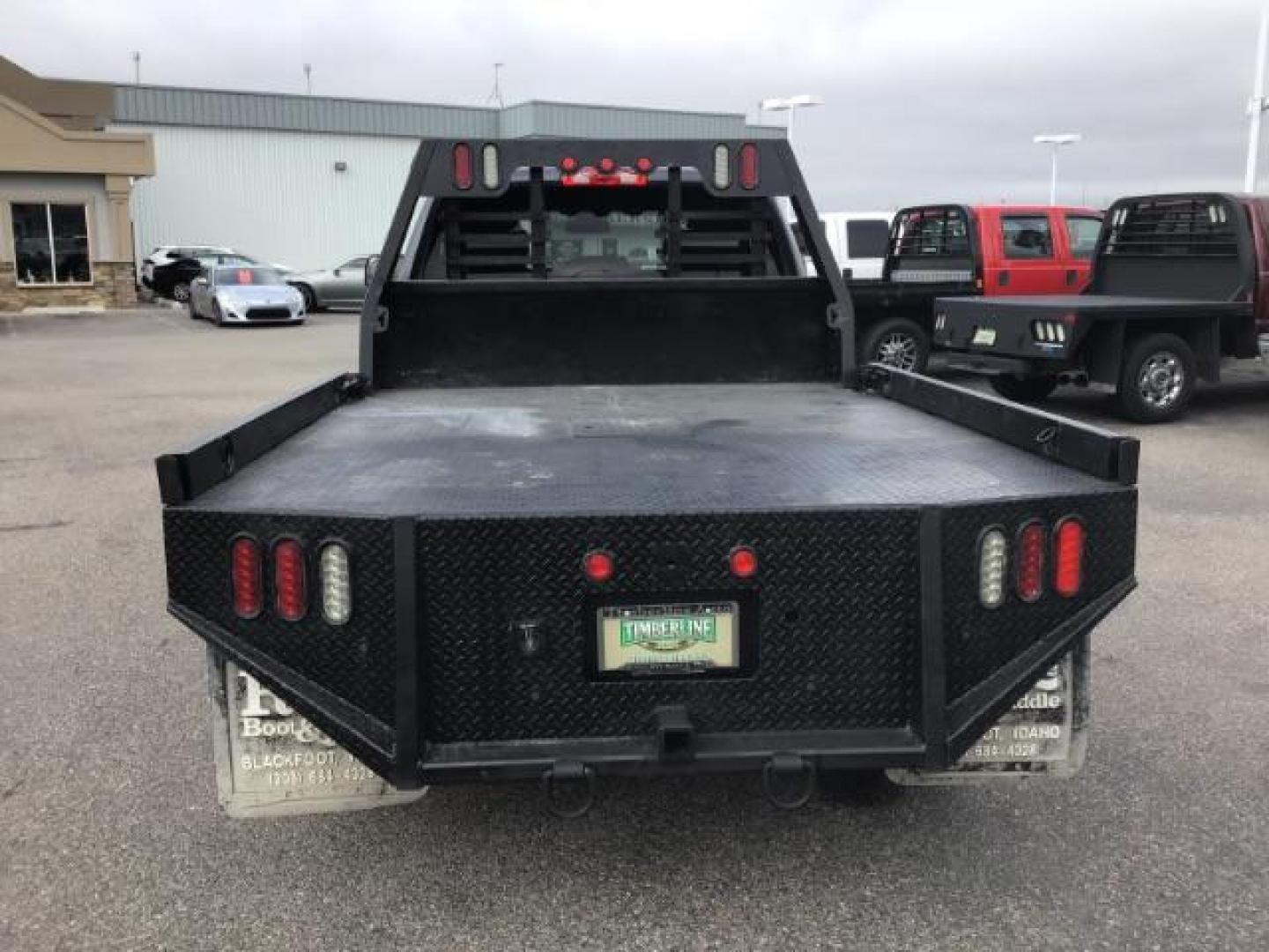 2016 GRAY /Black/Diesel Gray, cloth RAM 2500 Tradesman Crew Cab LWB 4WD (3C6UR5HL2GG) with an 6.7L L6 OHV 24V TURBO DIESEL engine, 6-Speed Automatic transmission, located at 1235 N Woodruff Ave., Idaho Falls, 83401, (208) 523-1053, 43.507172, -112.000488 - Photo#3