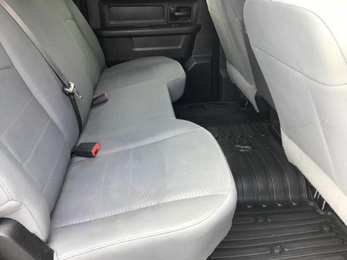 2016 GRAY /Black/Diesel Gray, cloth RAM 2500 Tradesman Crew Cab LWB 4WD (3C6UR5HL2GG) with an 6.7L L6 OHV 24V TURBO DIESEL engine, 6-Speed Automatic transmission, located at 1235 N Woodruff Ave., Idaho Falls, 83401, (208) 523-1053, 43.507172, -112.000488 - Photo#18