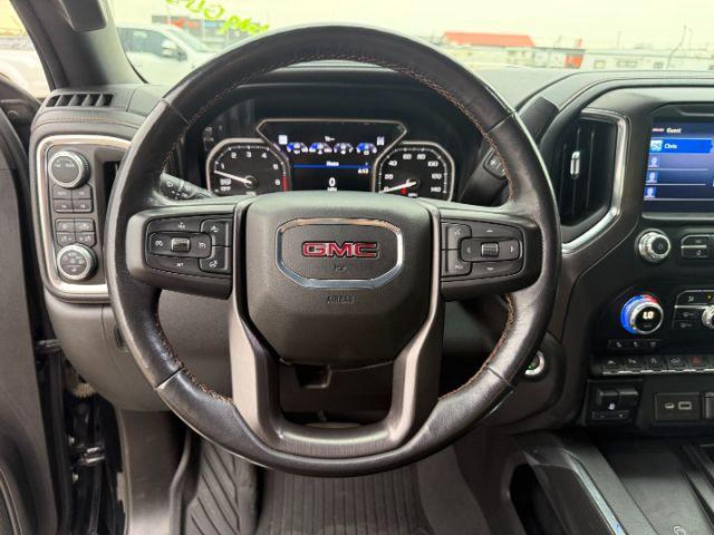 2020 Onyx Black /Jet Black w/Kalahari Accents, leather GMC Sierra 1500 (1GTP9EEL2LZ) with an 62L V8 OHV 16V engine, Automatic transmission, located at 1175 N Woodruff Ave, Idaho Falls, ID, 83401, 43.506901, -111.999657 - At Timberline Auto, finding a great deal on your next vehicle is always easy! Our experienced sales staff's goal is to help find you the right vehicle at the right price! Our knowledgeable finance department has options for almost any credit score. We offer extended service contract options to prote - Photo#41