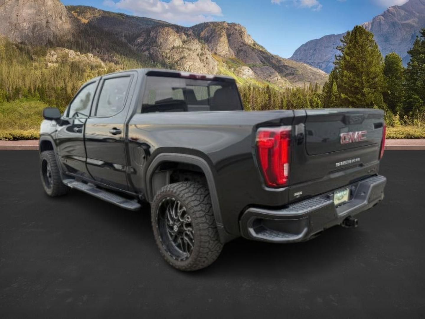 2020 Onyx Black /Jet Black w/Kalahari Accents, leather GMC Sierra 1500 (1GTP9EEL2LZ) with an 62L V8 OHV 16V engine, Automatic transmission, located at 1175 N Woodruff Ave, Idaho Falls, ID, 83401, 43.506901, -111.999657 - At Timberline Auto, finding a great deal on your next vehicle is always easy! Our experienced sales staff's goal is to help find you the right vehicle at the right price! Our knowledgeable finance department has options for almost any credit score. We offer extended service contract options to prote - Photo#2