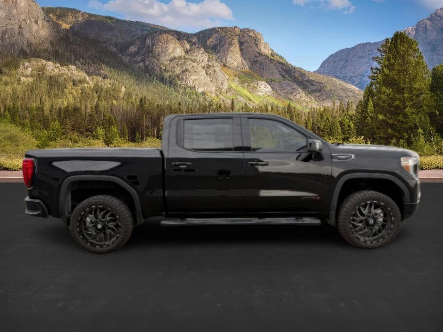 2020 Onyx Black /Jet Black w/Kalahari Accents, leather GMC Sierra 1500 (1GTP9EEL2LZ) with an 62L V8 OHV 16V engine, Automatic transmission, located at 1175 N Woodruff Ave, Idaho Falls, ID, 83401, 43.506901, -111.999657 - At Timberline Auto, finding a great deal on your next vehicle is always easy! Our experienced sales staff's goal is to help find you the right vehicle at the right price! Our knowledgeable finance department has options for almost any credit score. We offer extended service contract options to prote - Photo#8