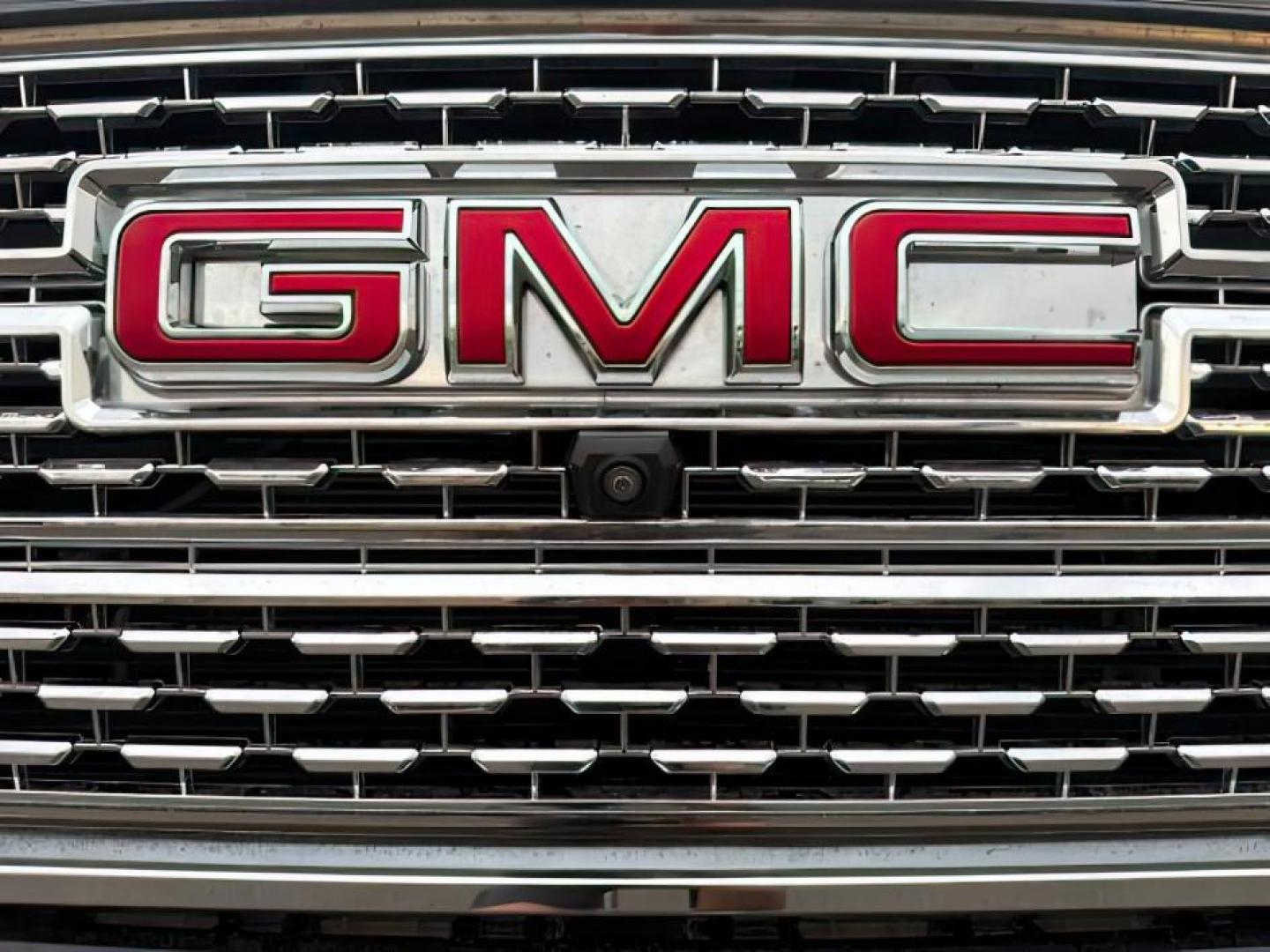 2020 Onyx Black /Jet Black w/Kalahari Accents, leather GMC Sierra 1500 (1GTP9EEL2LZ) with an 62L V8 OHV 16V engine, Automatic transmission, located at 1175 N Woodruff Ave, Idaho Falls, ID, 83401, 43.506901, -111.999657 - At Timberline Auto, finding a great deal on your next vehicle is always easy! Our experienced sales staff's goal is to help find you the right vehicle at the right price! Our knowledgeable finance department has options for almost any credit score. We offer extended service contract options to prote - Photo#11