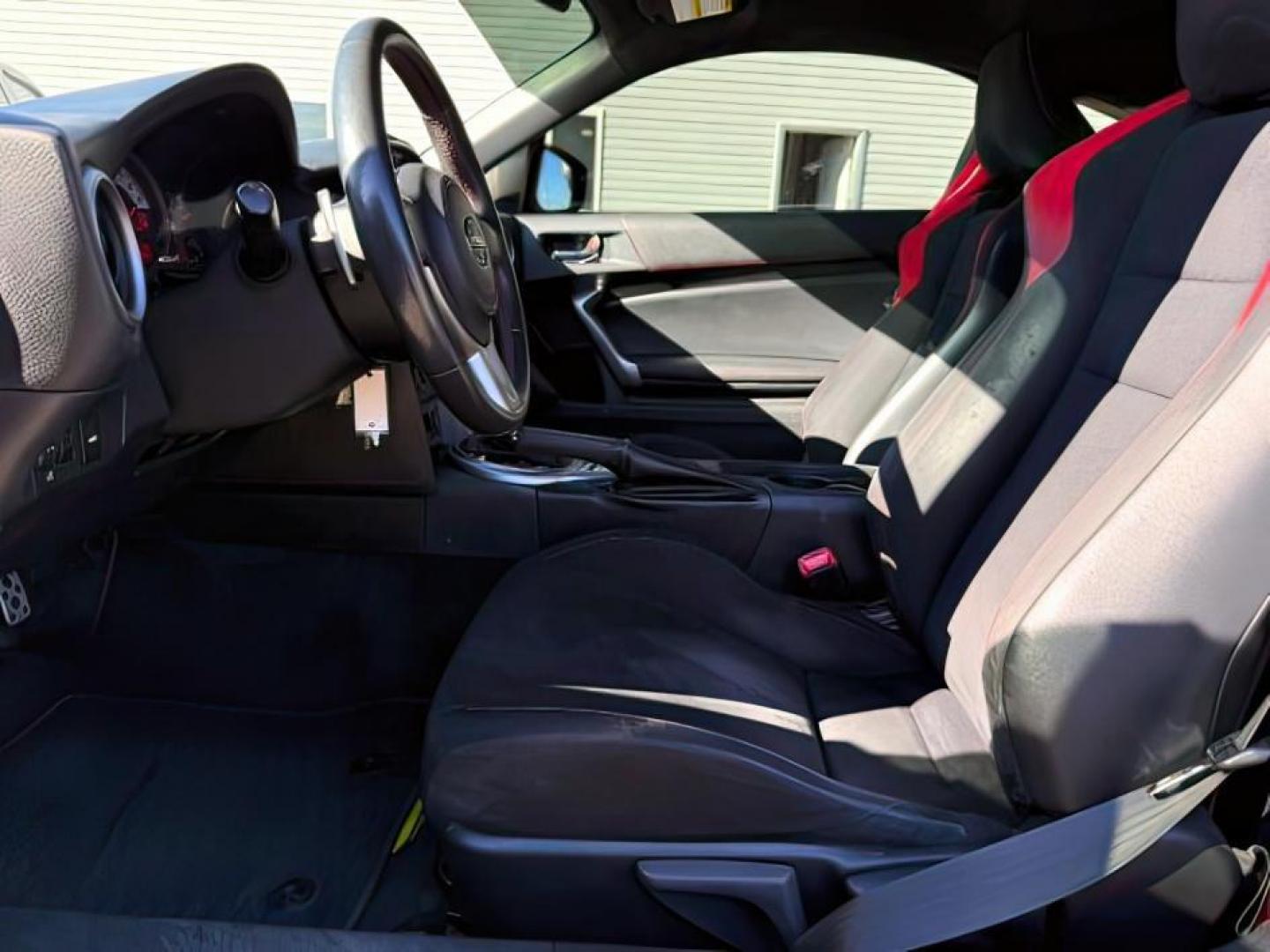 2015 Steel /Black Scion FR-S (JF1ZNAA15F8) with an 20L H4 16V engine, Automatic transmission, located at 1175 N Woodruff Ave, Idaho Falls, ID, 83401, 43.506901, -111.999657 - At Timberline Auto, finding a great deal on your next vehicle is always easy! Our experienced sales staff's goal is to help find you the right vehicle at the right price! Our knowledgeable finance department has options for almost any credit score. We offer extended service contract options to prote - Photo#10