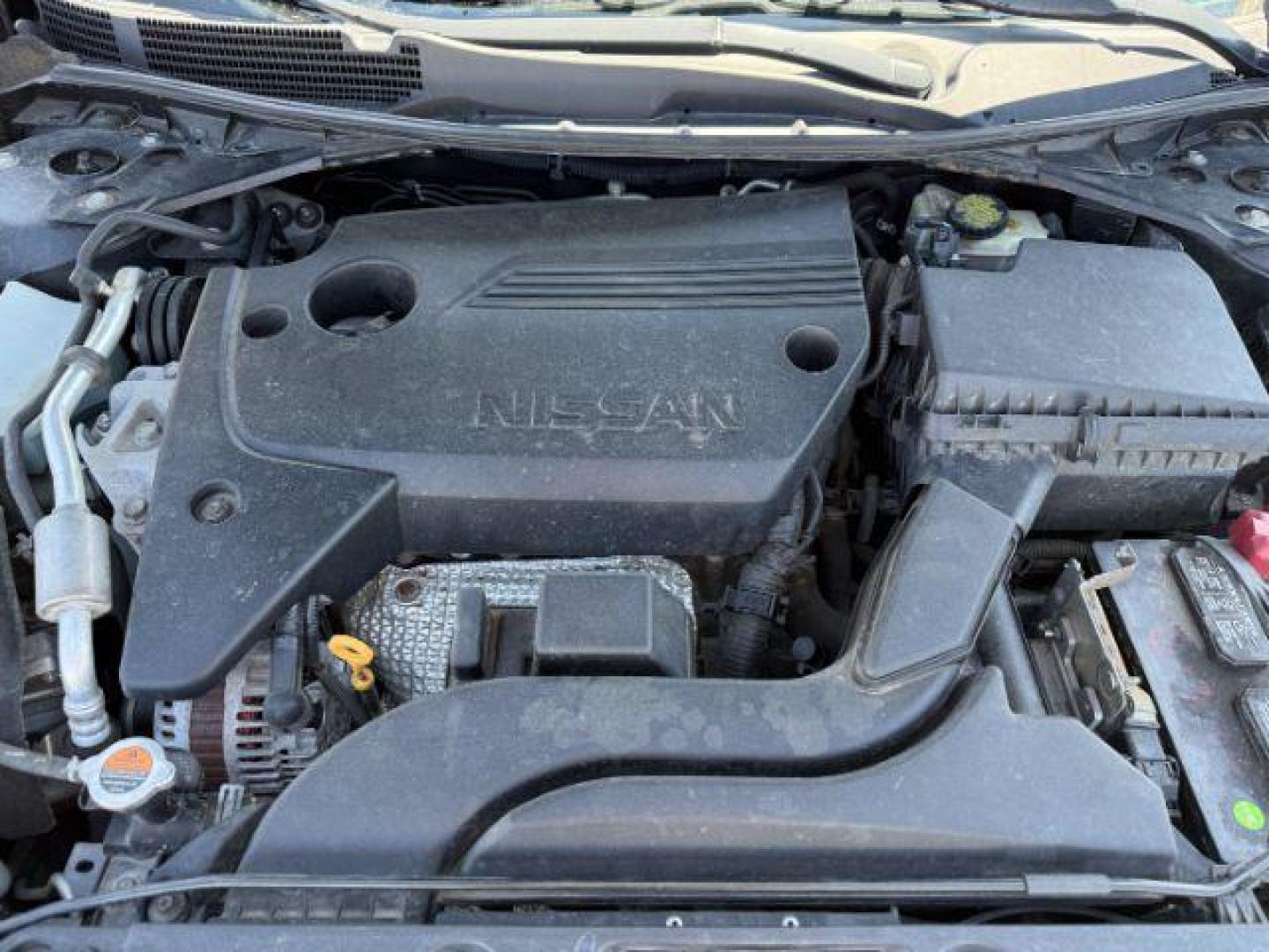 2017 BLACK /BLACK Nissan Altima 2.5 SV (1N4AL3AP4HN) with an 2.5 engine, AUTOMATIC transmission, located at 1235 N Woodruff Ave., Idaho Falls, 83401, (208) 523-1053, 43.507172, -112.000488 - At Timberline Auto, finding a great deal on your next vehicle is always easy! Our experienced sales staff's goal is to help find you the right vehicle at the right price! Our knowledgeable finance department has options for almost any credit score. We offer extended service contract options to prote - Photo#17