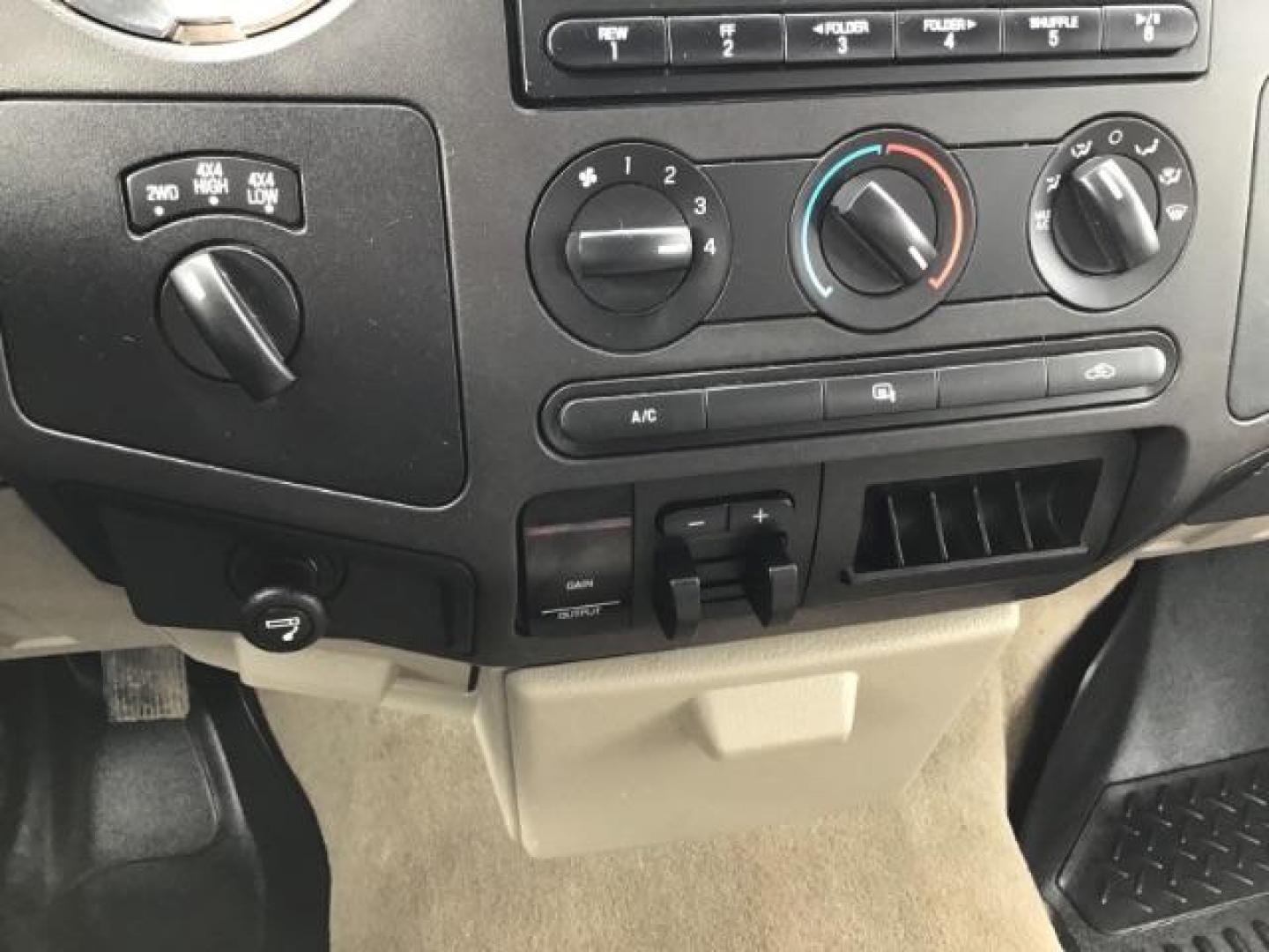 2008 Black /Medium Stone Cloth Interior Ford F-250 SD XLT 4WD (1FTSF21RX8E) with an 6.4L V8 OHV 32V TURBO DIESEL engine, 5-Speed Automatic transmission, located at 1235 N Woodruff Ave., Idaho Falls, 83401, (208) 523-1053, 43.507172, -112.000488 - Photo#12