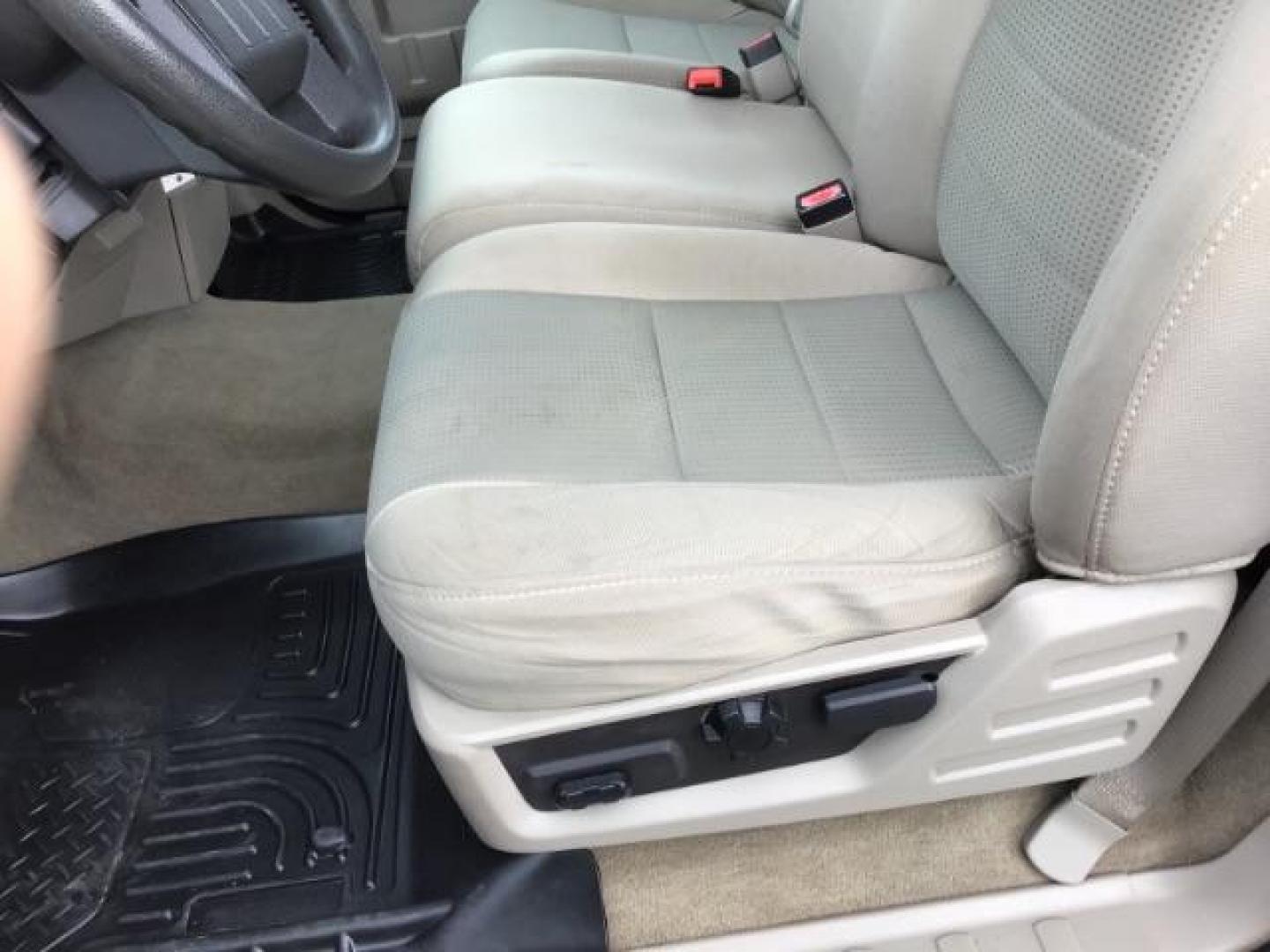 2008 Black /Medium Stone Cloth Interior Ford F-250 SD XLT 4WD (1FTSF21RX8E) with an 6.4L V8 OHV 32V TURBO DIESEL engine, 5-Speed Automatic transmission, located at 1235 N Woodruff Ave., Idaho Falls, 83401, (208) 523-1053, 43.507172, -112.000488 - Photo#8
