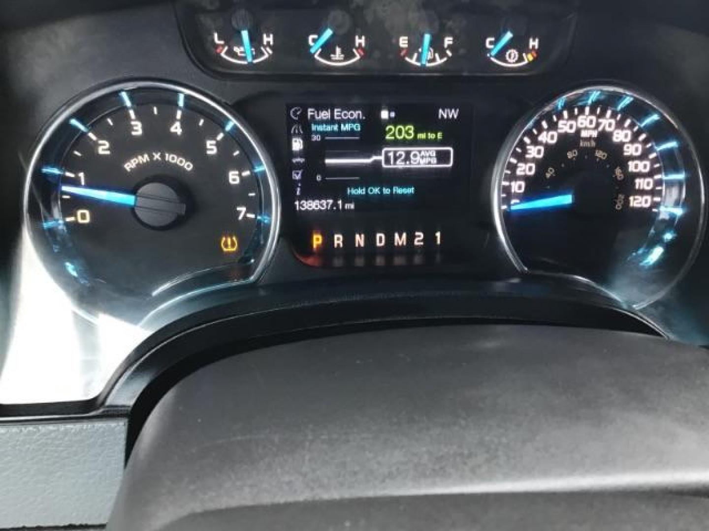 2013 WHITE /CLOTH Ford F-150 XLT SuperCrew 5.5-ft. Bed 4WD (1FTFW1ET9DF) with an 3.5L V6 TURBO engine, 6-Speed Automatic transmission, located at 1235 N Woodruff Ave., Idaho Falls, 83401, (208) 523-1053, 43.507172, -112.000488 - This 2013 Ford F150 XLT 4x4, has the 3.5L ecoboost motor. It has 138,000 miles. It comes with cloth seats, blue tooth audio, power door locks, power windows, and cruise control. **At Timberline Auto it is always easy to find a great deal on your next vehicle! Our experienced sales staff can help fin - Photo#15