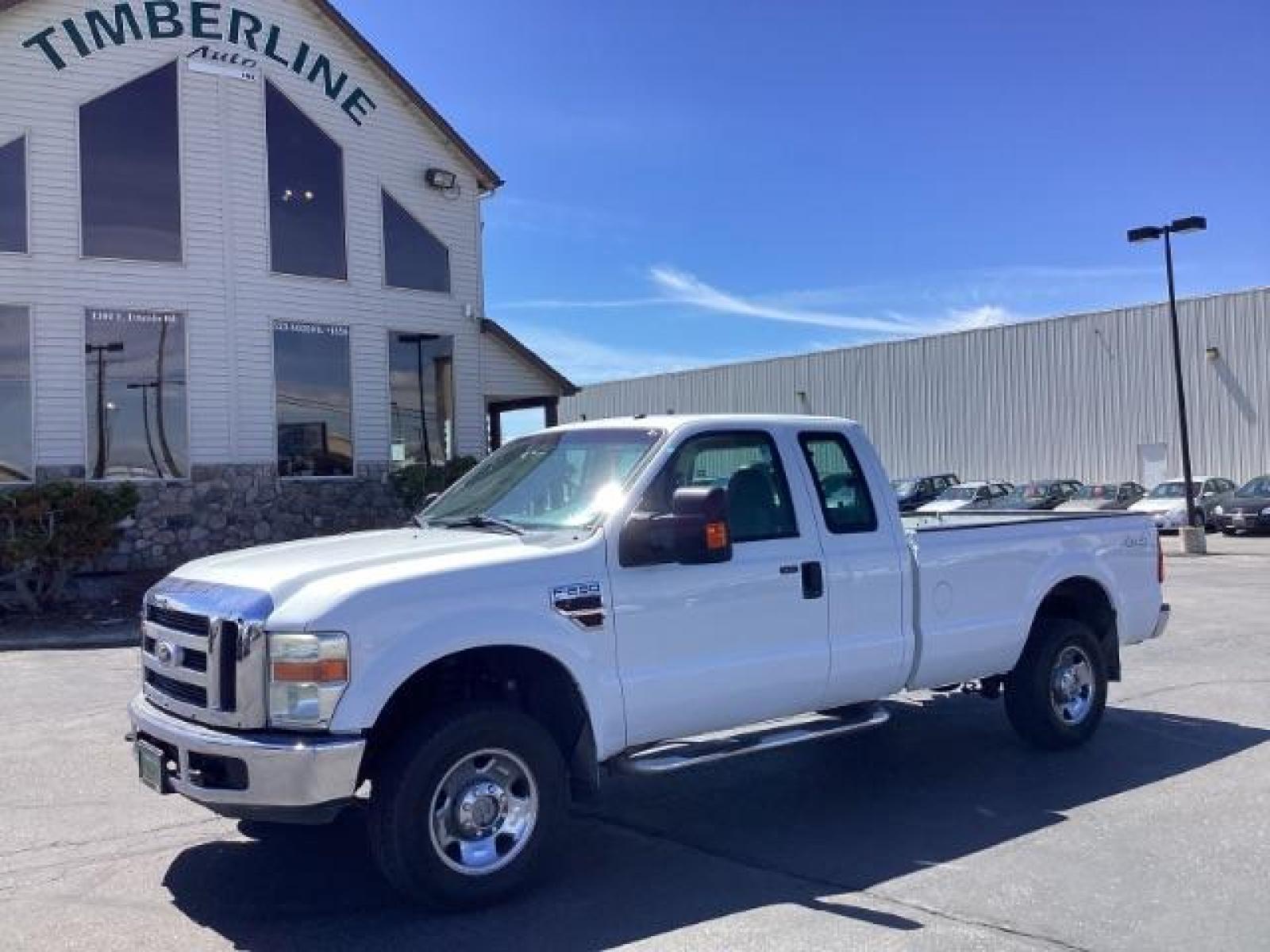 2008 Oxford White /Medium Stone Cloth Interior Ford F-250 SD XLT SuperCab Long Bed 4WD (1FTSX21R68E) with an 6.4L V8 OHV 32V TURBO DIESEL engine, 5-Speed Automatic transmission, located at 1235 N Woodruff Ave., Idaho Falls, 83401, (208) 523-1053, 43.507172, -112.000488 - Photo #26