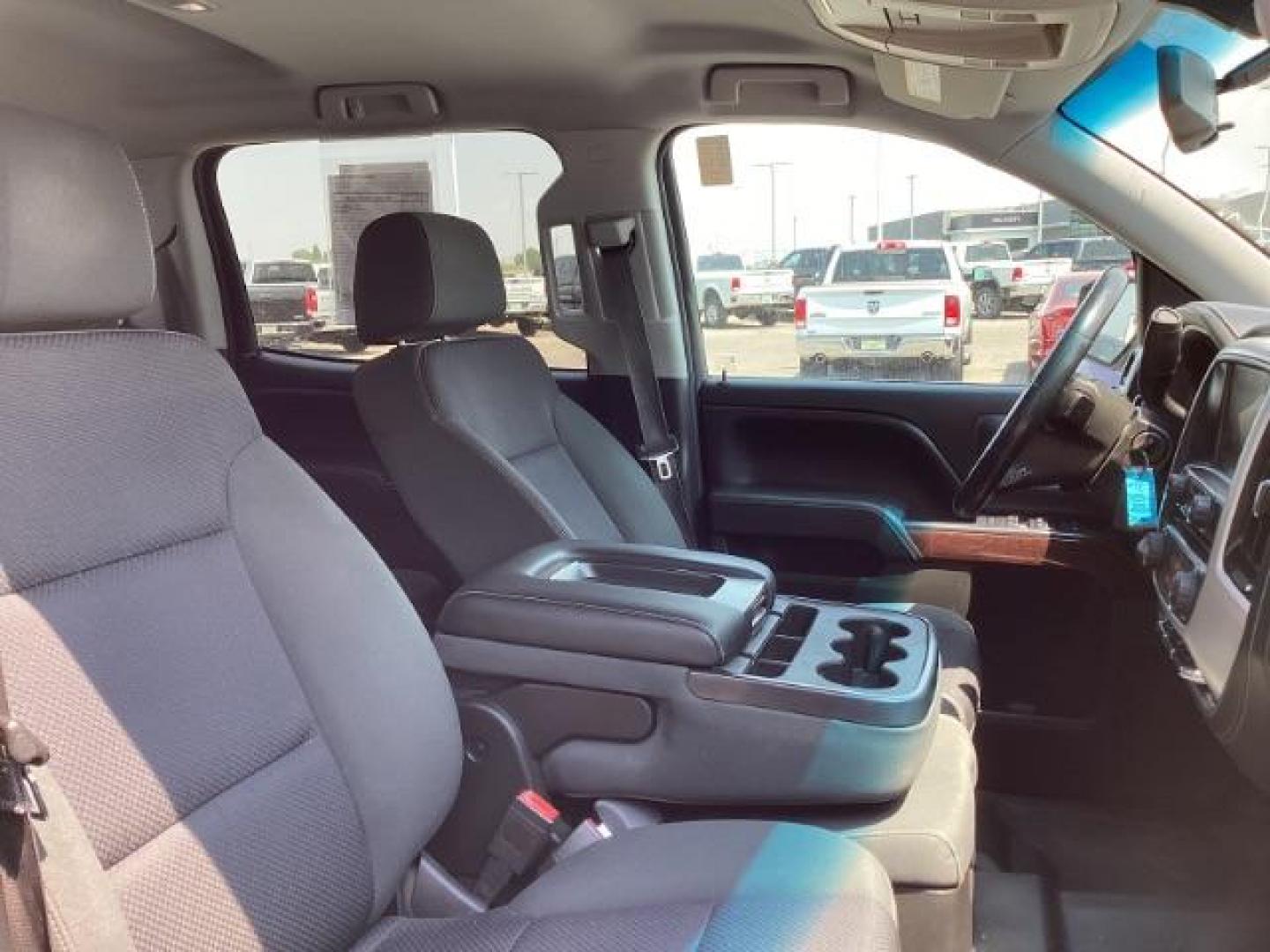 2015 Summit White /Jet Black, cloth GMC Sierra 1500 SLE Crew Cab Short Box 4WD (3GTU2UEC3FG) with an 5.3L V8 OHV 16V engine, 6-Speed Automatic transmission, located at 1235 N Woodruff Ave., Idaho Falls, 83401, (208) 523-1053, 43.507172, -112.000488 - New Inventory. Going thru service and inspection. Call for more pictures. At Timberline Auto it is always easy to find a great deal on your next vehicle! Our experienced sales staff can help find the right vehicle that will fit your needs. Our knowledgeable finance department has options for almost - Photo#26