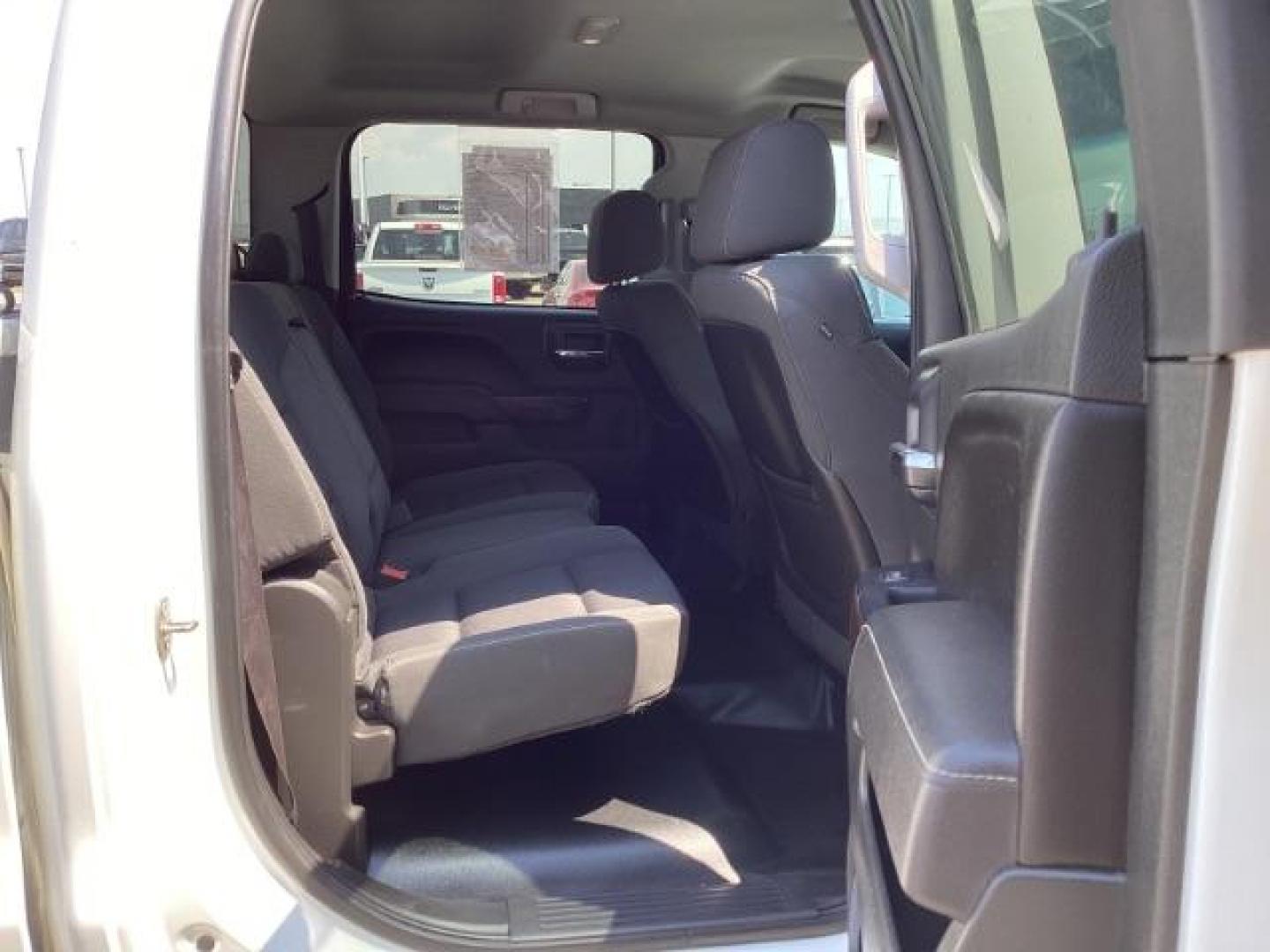 2015 Summit White /Jet Black, cloth GMC Sierra 1500 SLE Crew Cab Short Box 4WD (3GTU2UEC3FG) with an 5.3L V8 OHV 16V engine, 6-Speed Automatic transmission, located at 1235 N Woodruff Ave., Idaho Falls, 83401, (208) 523-1053, 43.507172, -112.000488 - New Inventory. Going thru service and inspection. Call for more pictures. At Timberline Auto it is always easy to find a great deal on your next vehicle! Our experienced sales staff can help find the right vehicle that will fit your needs. Our knowledgeable finance department has options for almost - Photo#27