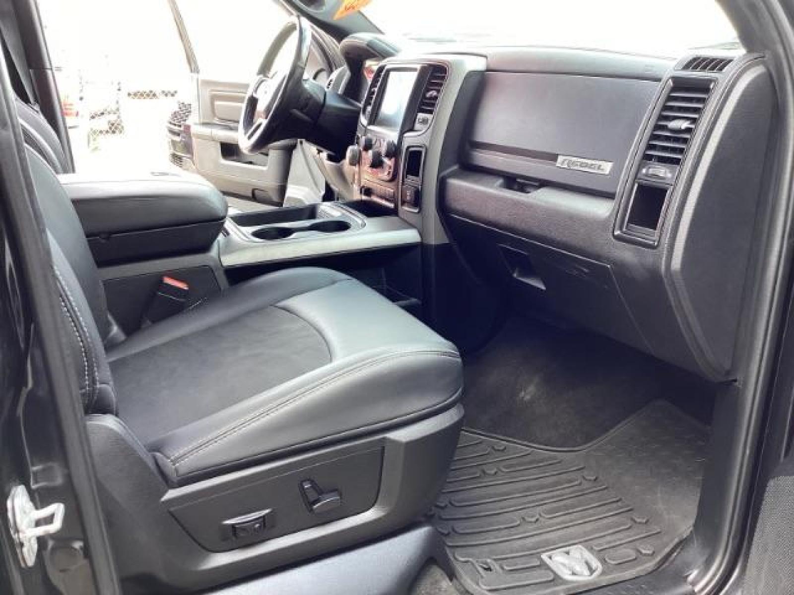 2017 Granite Crystal Metallic Clear Coat/Brilliant Blac /Black, premium cloth RAM 1500 Rebel Crew Cab SWB 4WD (1C6RR7YT5HS) with an 5.7L V8 OHV 16V engine, 8-Speed Automatic transmission, located at 1235 N Woodruff Ave., Idaho Falls, 83401, (208) 523-1053, 43.507172, -112.000488 - Photo #18