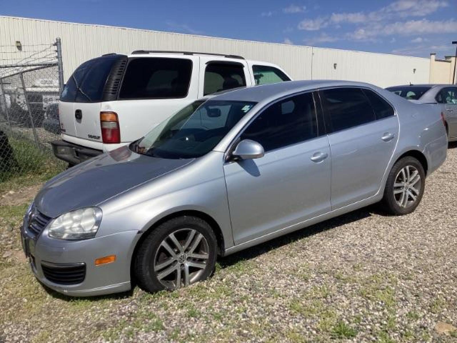 2006 Volkswagen Jetta 2.5L PZEV (3VWRG71K46M) with an 2.5L L5 DOHC 20V engine, located at 1235 N Woodruff Ave., Idaho Falls, 83401, (208) 523-1053, 43.507172, -112.000488 - At Timberline Auto it is always easy to find a great deal on your next vehicle! Our experienced sales staff can help find the right vehicle will fit your needs. Our knowledgeable finance department has options for almost any credit score. We offer many warranty contract options to protect you new pr - Photo #0