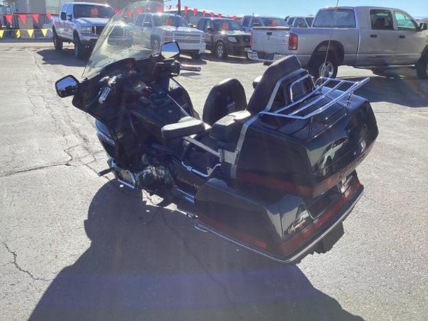 1991 BLACK Honda GL1500A - (1HFSC2206MA) with an 1520CC engine, located at 1235 N Woodruff Ave., Idaho Falls, 83401, (208) 523-1053, 43.507172, -112.000488 - The 1991 Honda GL1500A, also known as the Honda Gold Wing Aspencade, is a touring motorcycle that was known for its comfort, performance, and array of features. Here are some of the notable features of the 1991 GL1500A: Engine: The GL1500A is powered by a liquid-cooled, horizontally opposed six-cyl - Photo#2