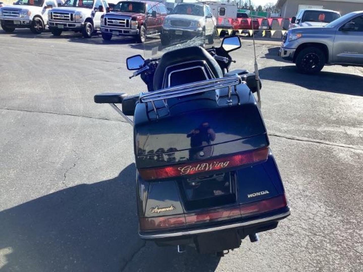 1991 BLACK Honda GL1500A - (1HFSC2206MA) with an 1520CC engine, located at 1235 N Woodruff Ave., Idaho Falls, 83401, (208) 523-1053, 43.507172, -112.000488 - The 1991 Honda GL1500A, also known as the Honda Gold Wing Aspencade, is a touring motorcycle that was known for its comfort, performance, and array of features. Here are some of the notable features of the 1991 GL1500A: Engine: The GL1500A is powered by a liquid-cooled, horizontally opposed six-cyl - Photo#3