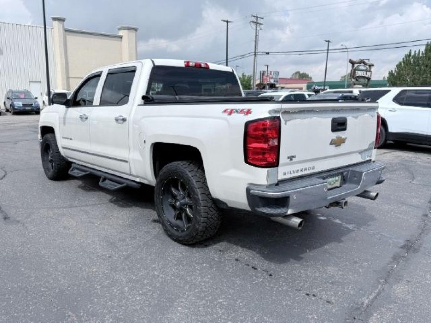 2014 WHITE /LEATHER Chevrolet Silverado 1500 (3GCUKSEC2EG) with an 53L V8 VORTEC engine, Automatic transmission, located at 1175 N Woodruff Ave, Idaho Falls, ID, 83401, 43.506901, -111.999657 - Strong V8 performance and full size truck utility come together in this 2014 Chevrolet Silverado 1500 Crew Cab 4x4 powered by a 5.3L EcoTec3 V8 engine. Built on Chevrolet's proven half ton platform, this Silverado delivers the capability needed for towing, hauling, and everyday work or travel demand- Photo#29