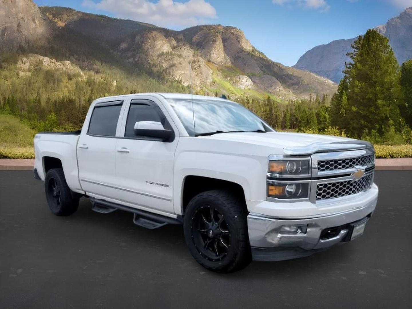 2014 WHITE /LEATHER Chevrolet Silverado 1500 (3GCUKSEC2EG) with an 53L V8 VORTEC engine, Automatic transmission, located at 1175 N Woodruff Ave, Idaho Falls, ID, 83401, 43.506901, -111.999657 - Strong V8 performance and full size truck utility come together in this 2014 Chevrolet Silverado 1500 Crew Cab 4x4 powered by a 5.3L EcoTec3 V8 engine. Built on Chevrolet's proven half ton platform, this Silverado delivers the capability needed for towing, hauling, and everyday work or travel demand- Photo#6