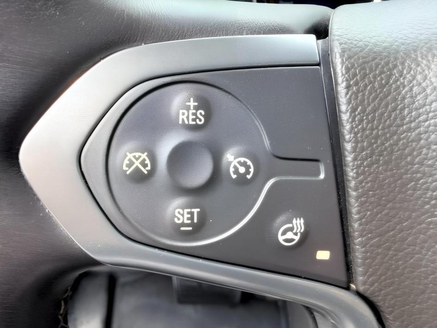 2014 WHITE /LEATHER Chevrolet Silverado 1500 (3GCUKSEC2EG) with an 53L V8 VORTEC engine, Automatic transmission, located at 1175 N Woodruff Ave, Idaho Falls, ID, 83401, 43.506901, -111.999657 - Strong V8 performance and full size truck utility come together in this 2014 Chevrolet Silverado 1500 Crew Cab 4x4 powered by a 5.3L EcoTec3 V8 engine. Built on Chevrolet's proven half ton platform, this Silverado delivers the capability needed for towing, hauling, and everyday work or travel demand- Photo#19
