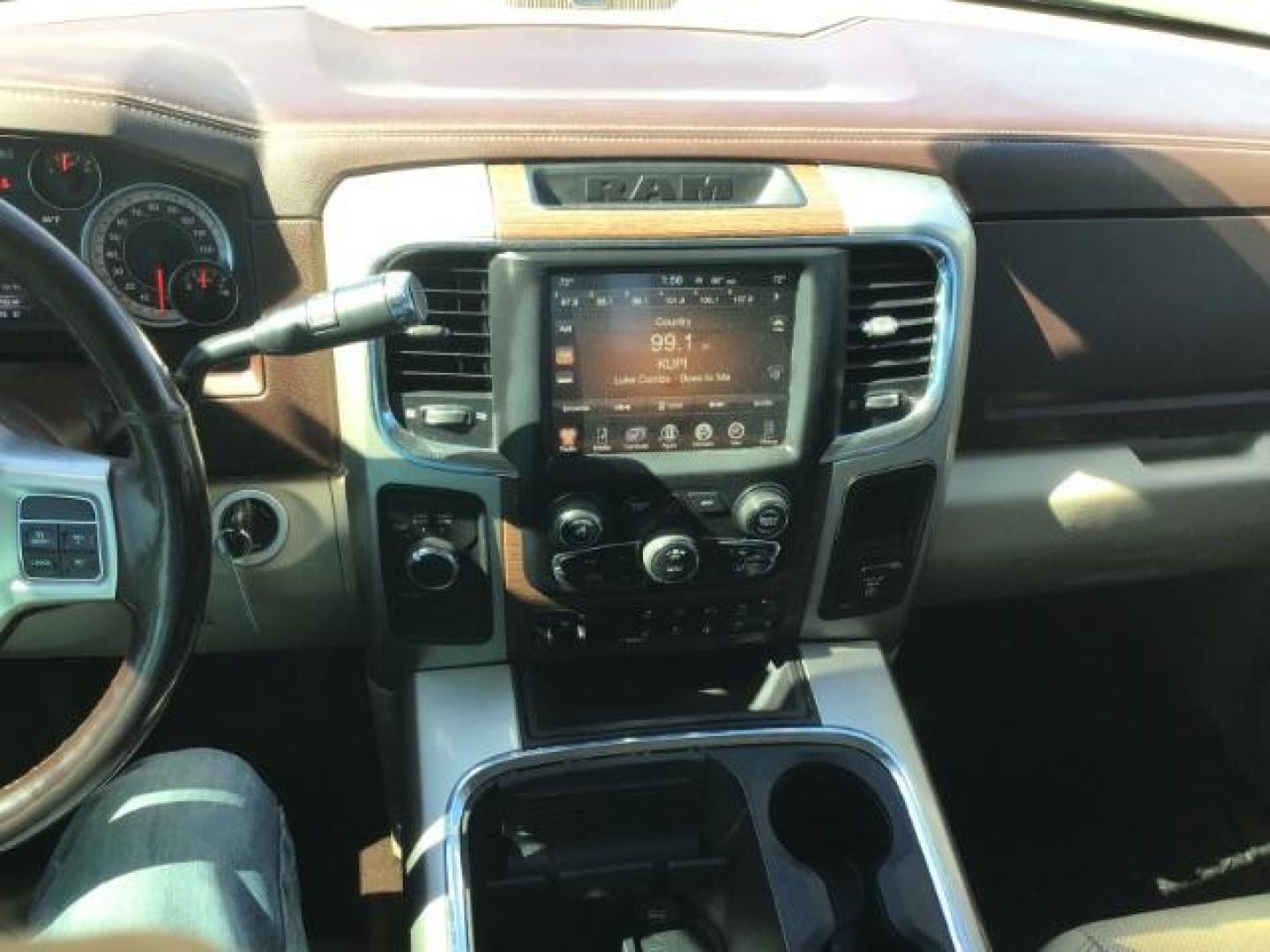 2017 WHITE /Black, leather RAM 3500 Laramie Crew Cab SWB 4WD (3C63R3EL0HG) with an 6.7L L6 OHV 24V TURBO DIESEL engine, 6-Speed Automatic transmission, located at 1235 N Woodruff Ave., Idaho Falls, 83401, (208) 523-1053, 43.507172, -112.000488 - Photo#10