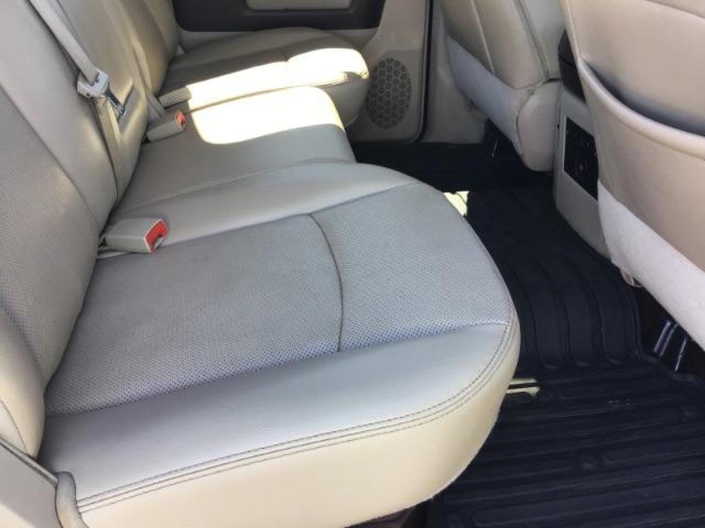 2017 WHITE /Black, leather RAM 3500 Laramie Crew Cab SWB 4WD (3C63R3EL0HG) with an 6.7L L6 OHV 24V TURBO DIESEL engine, 6-Speed Automatic transmission, located at 1235 N Woodruff Ave., Idaho Falls, 83401, (208) 523-1053, 43.507172, -112.000488 - Photo#20