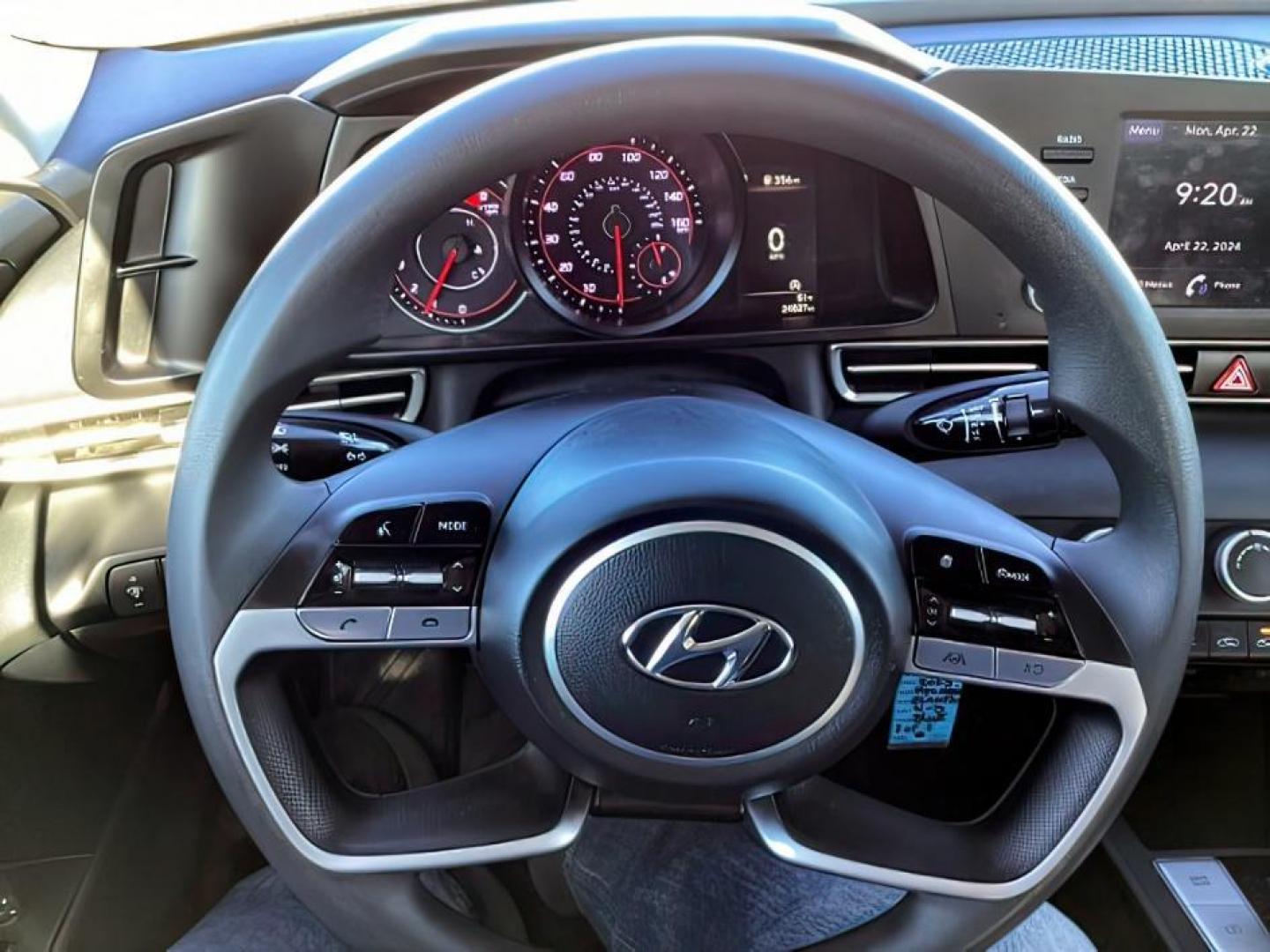 2023 Intense Blue /Black Hyundai Elantra SE (5NPLL4AG9PH) with an 2.0L L4 DOHC 16V engine, 6-Speed Automatic transmission, located at 1235 N Woodruff Ave., Idaho Falls, 83401, (208) 523-1053, 43.507172, -112.000488 - At Timberline Auto, finding a great deal on your next vehicle is always easy! Our experienced sales staff's goal is to help find you the right vehicle at the right price! Our knowledgeable finance department has options for almost any credit score. We offer extended service contract options to prote - Photo#14