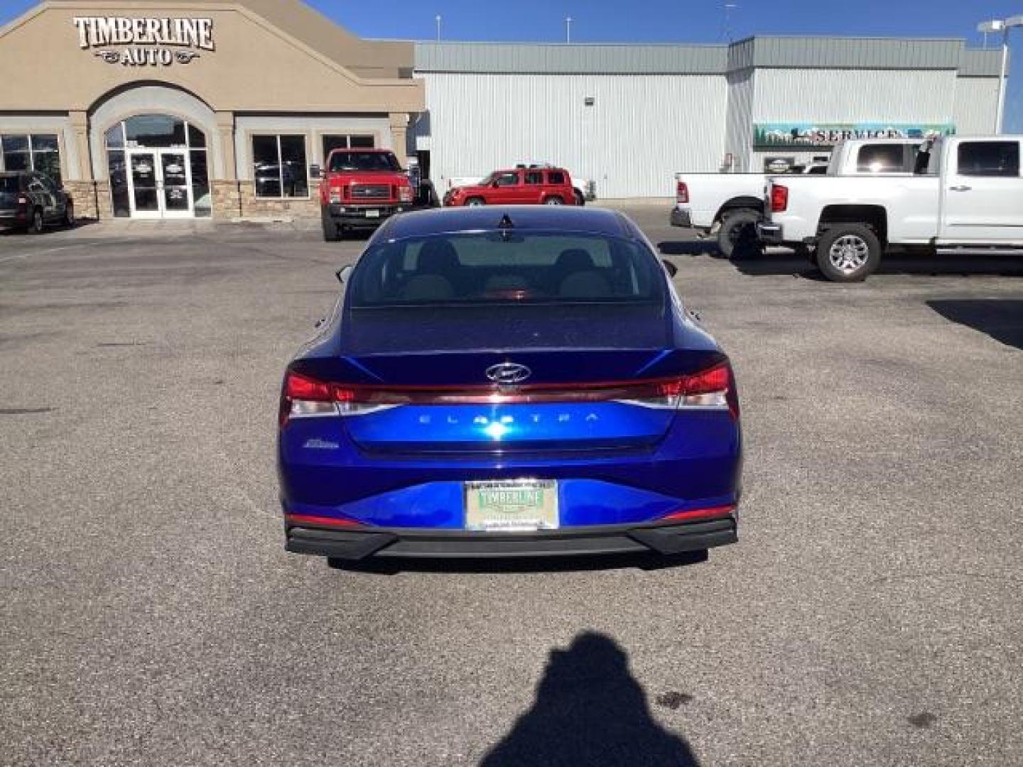 2023 Intense Blue /Black Hyundai Elantra SE (5NPLL4AG9PH) with an 2.0L L4 DOHC 16V engine, 6-Speed Automatic transmission, located at 1235 N Woodruff Ave., Idaho Falls, 83401, (208) 523-1053, 43.507172, -112.000488 - At Timberline Auto, finding a great deal on your next vehicle is always easy! Our experienced sales staff's goal is to help find you the right vehicle at the right price! Our knowledgeable finance department has options for almost any credit score. We offer extended service contract options to prote - Photo#3
