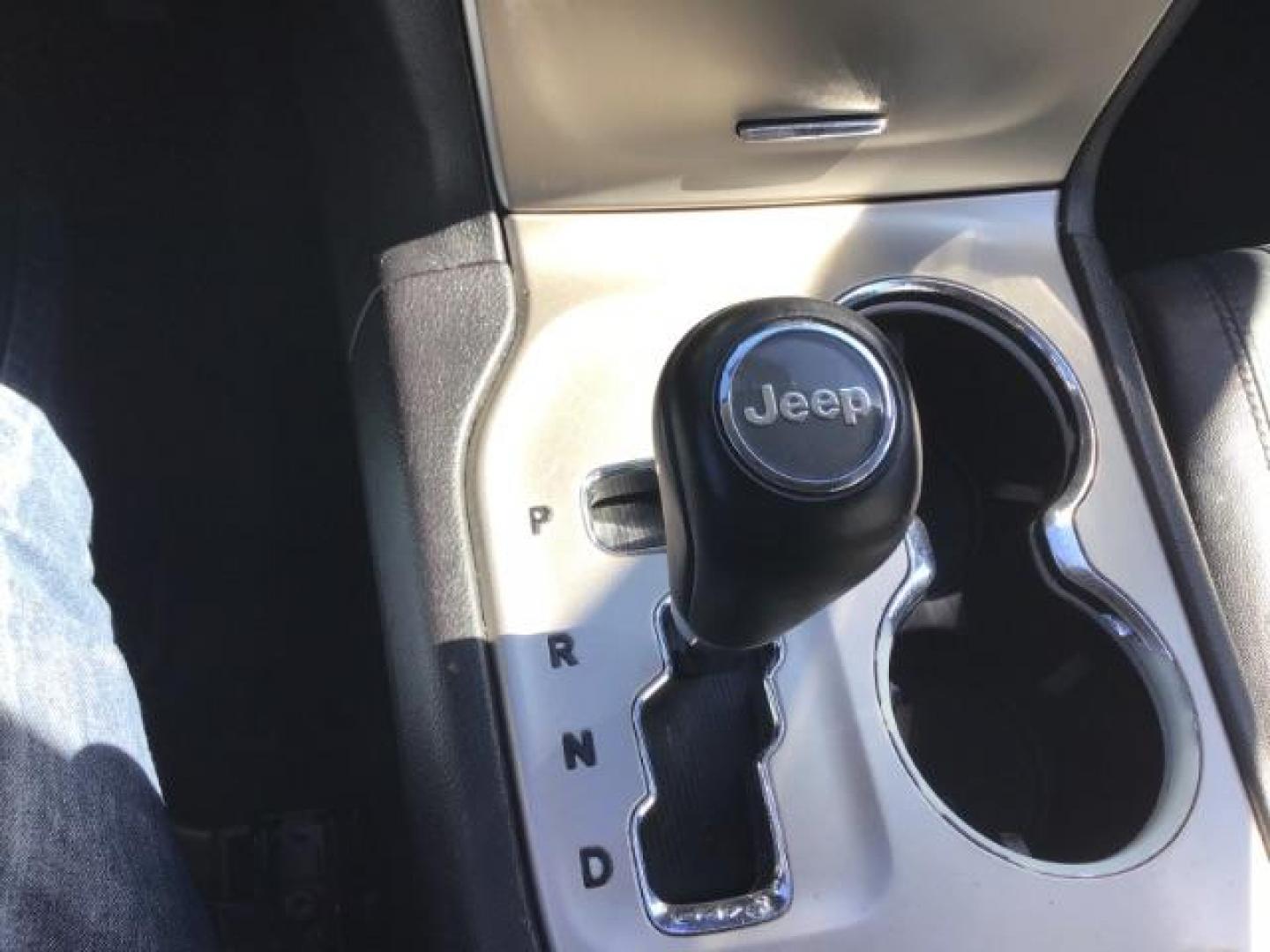 2013 Jeep Grand Cherokee SPORT UTILITY 4-DR (1C4RJFAG5DC) with an 3.6L V6 DOHC 24V engine, 5-Speed Automatic transmission, located at 1235 N Woodruff Ave., Idaho Falls, 83401, (208) 523-1053, 43.507172, -112.000488 - Photo#13