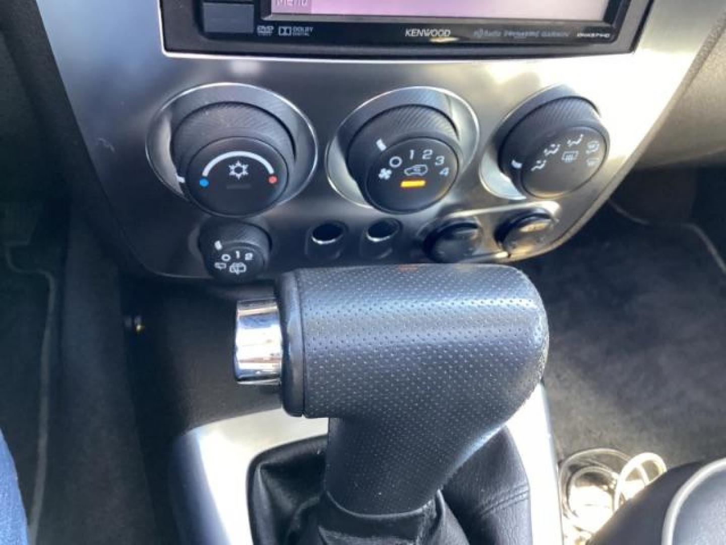 2006 Boulder Gray Metallic /Ebony Leather Interior Hummer H3 Sport Utility (5GTDN136268) with an 3.5L L5 DOHC 20V engine, 4-Speed Automatic transmission, located at 1235 N Woodruff Ave., Idaho Falls, 83401, (208) 523-1053, 43.507172, -112.000488 - Photo#12