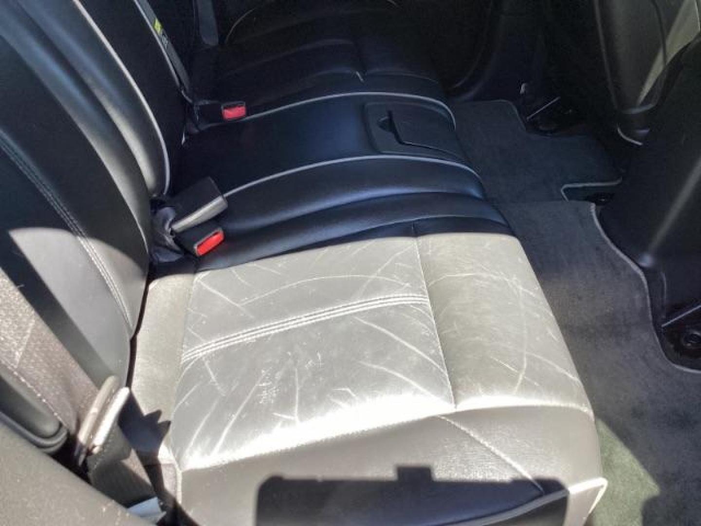 2006 Boulder Gray Metallic /Ebony Leather Interior Hummer H3 Sport Utility (5GTDN136268) with an 3.5L L5 DOHC 20V engine, 4-Speed Automatic transmission, located at 1235 N Woodruff Ave., Idaho Falls, 83401, (208) 523-1053, 43.507172, -112.000488 - Photo#18
