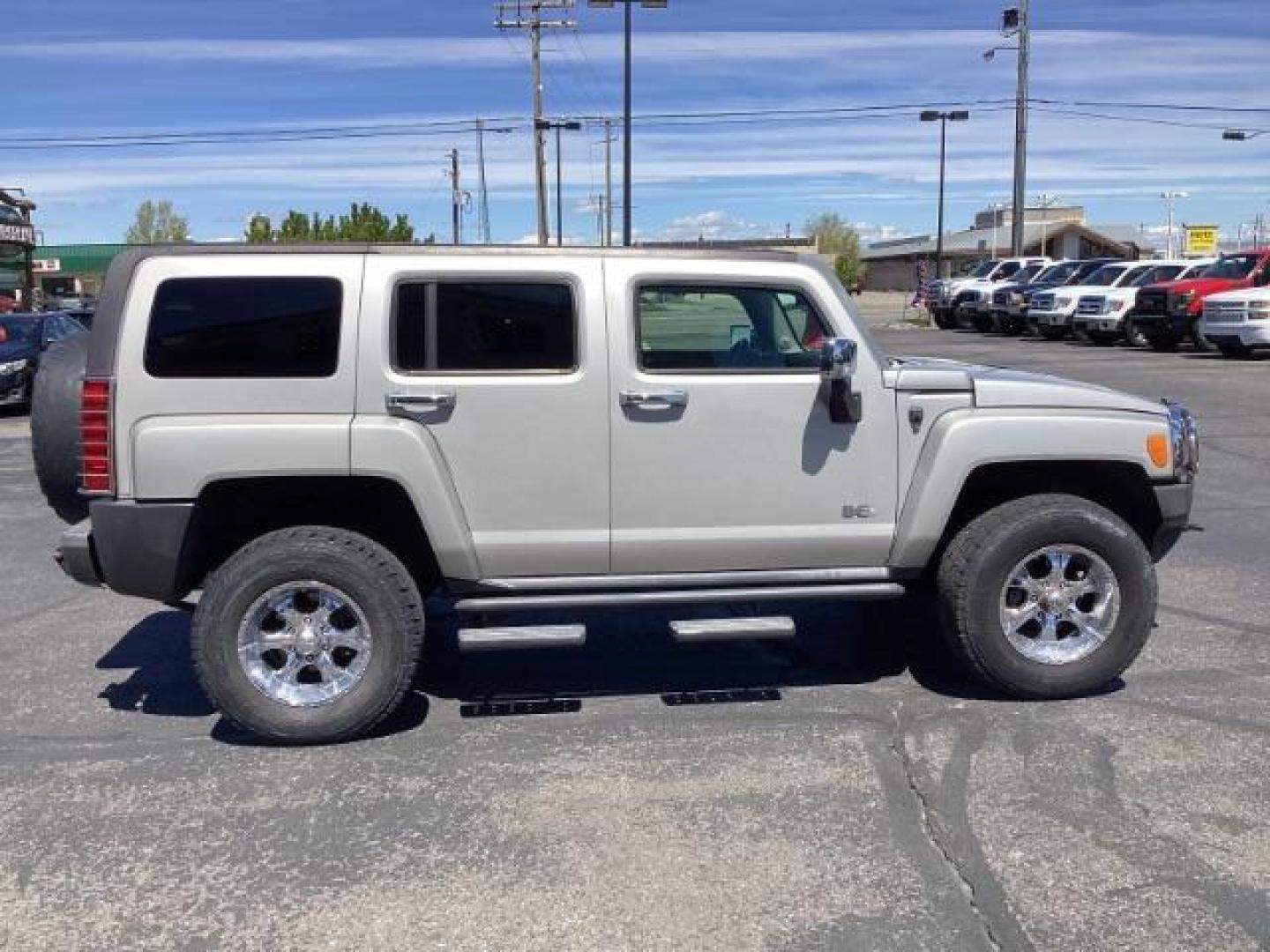 2006 Boulder Gray Metallic /Ebony Leather Interior Hummer H3 Sport Utility (5GTDN136268) with an 3.5L L5 DOHC 20V engine, 4-Speed Automatic transmission, located at 1235 N Woodruff Ave., Idaho Falls, 83401, (208) 523-1053, 43.507172, -112.000488 - Photo#5
