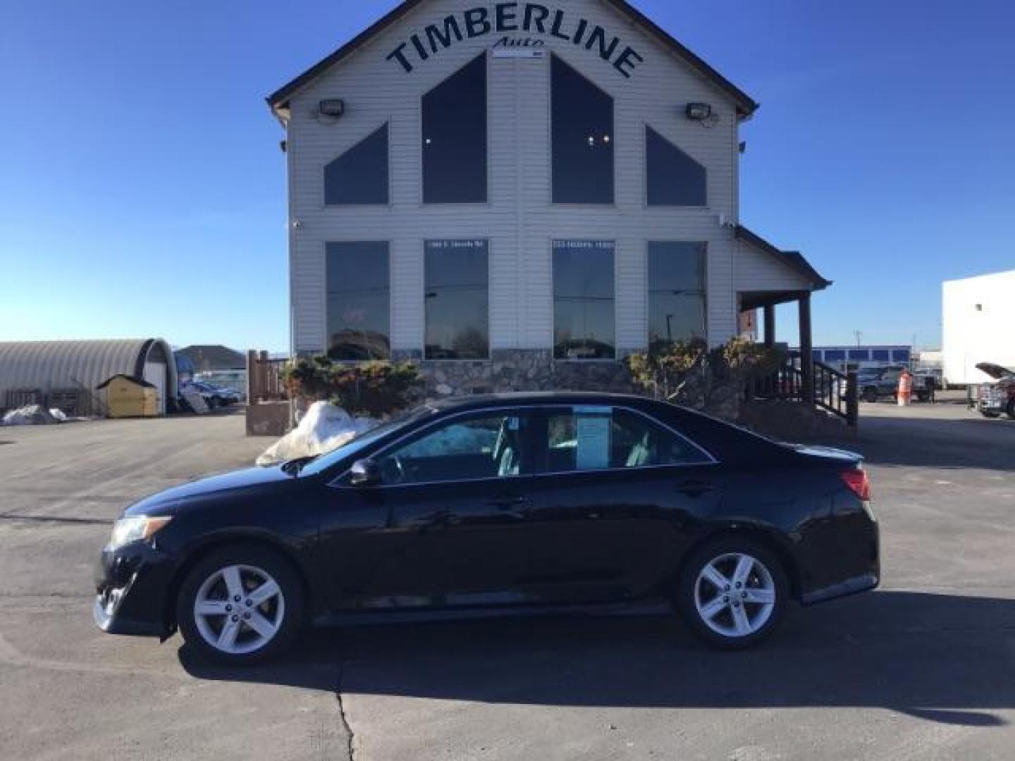 2012 Attitude Black Metallic /Black Leather Interior Toyota Camry SE (4T1BF1FKXCU) with an 2.5L L4 DOHC 16V engine, 6-Speed Automatic transmission, located at 1235 N Woodruff Ave., Idaho Falls, 83401, (208) 523-1053, 43.507172, -112.000488 - This 2012Toyota Camry SE, has 222,000 miles. Comes with cloth seats, cruise control, AM/FM CD Stereo, and power windows and locks. At Timberline Auto it is always easy to find a great deal on your next vehicle! Our experienced sales staff can help find the right vehicle will fit your needs. Our kno - Photo#0