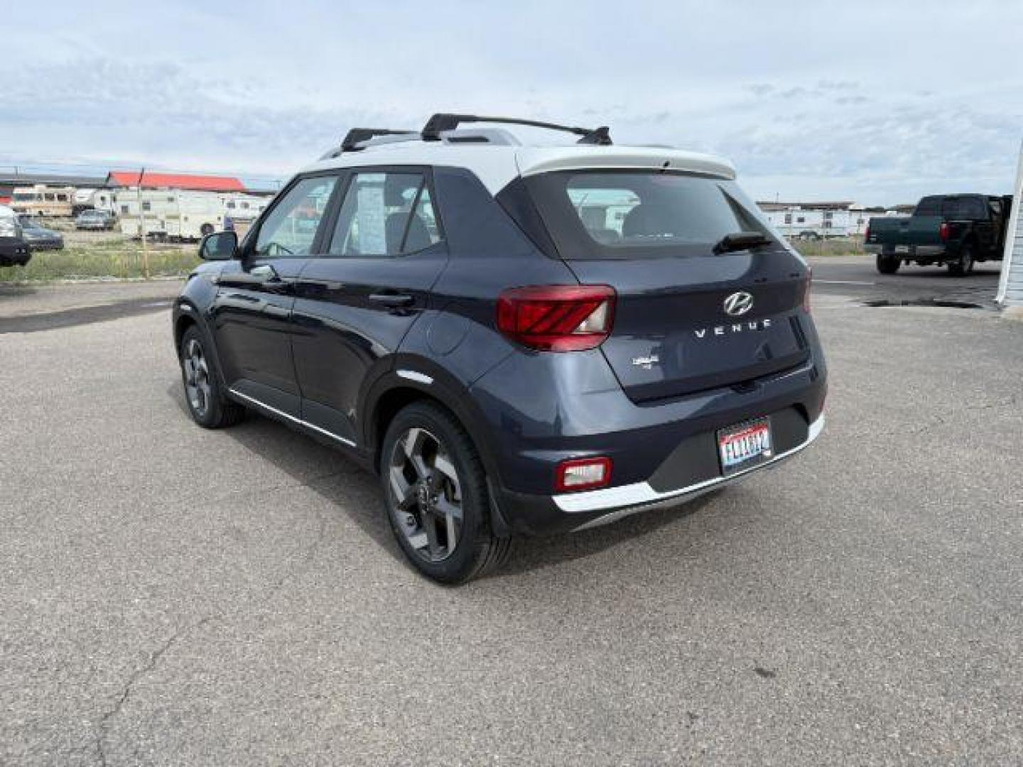 2021 Intense Blue /Black Hyundai Venue SEL (KMHRC8A36MU) with an 1.6L L4 DOHC 16V engine, Continuously Variable Transmission transmission, located at 1235 N Woodruff Ave., Idaho Falls, 83401, (208) 523-1053, 43.507172, -112.000488 - At Timberline Auto, finding a great deal on your next vehicle is always easy! Our experienced sales staff's goal is to help find you the right vehicle at the right price! Our knowledgeable finance department has options for almost any credit score. We offer extended service contract options to prote - Photo#2