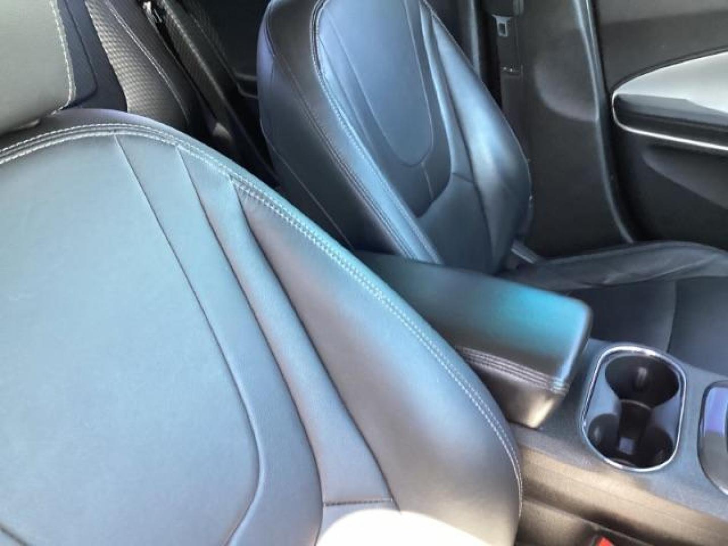 2013 WHITE Chevrolet Volt Premium (1G1RB6E48DU) with an 1.4L L4 DOHC 16V PLUG-IN HYBRID engine, Continuously Variable Transmission transmission, located at 1235 N Woodruff Ave., Idaho Falls, 83401, (208) 523-1053, 43.507172, -112.000488 - Photo#22