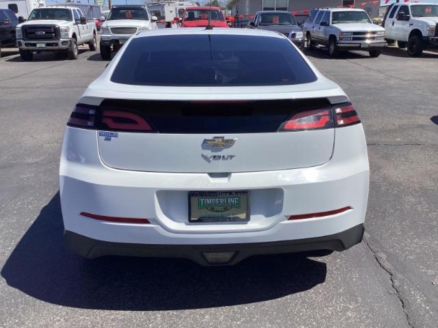 2013 WHITE Chevrolet Volt Premium (1G1RB6E48DU) with an 1.4L L4 DOHC 16V PLUG-IN HYBRID engine, Continuously Variable Transmission transmission, located at 1235 N Woodruff Ave., Idaho Falls, 83401, (208) 523-1053, 43.507172, -112.000488 - Photo#3