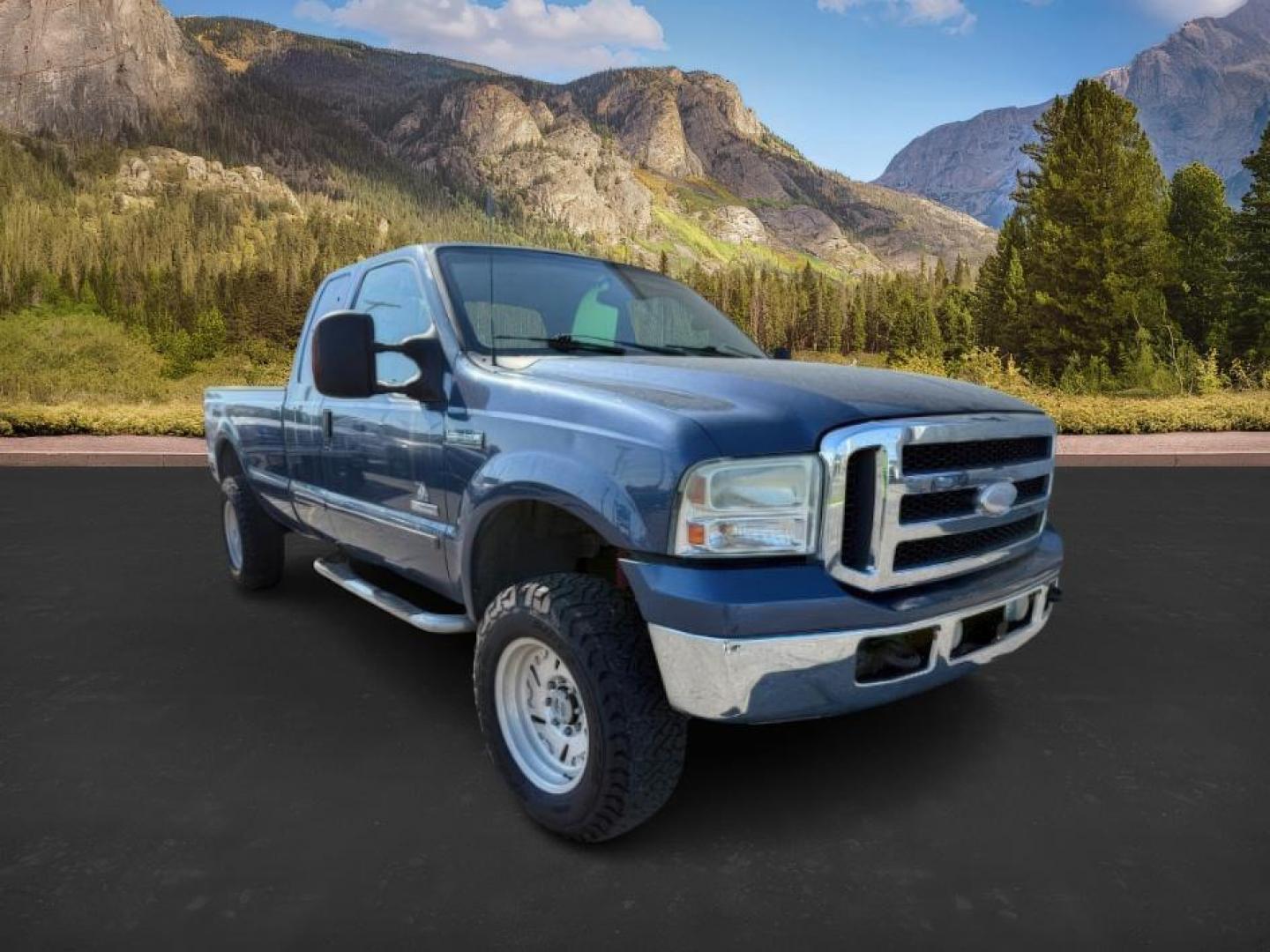2005 BLUE /Medium Flint Leather Interior Ford F-350 SD (1FTWX31P55E) with an 60L V8 OHV 32V TURBO DIESEL engine, Automatic transmission, located at 1175 N Woodruff Ave, Idaho Falls, ID, 83401, 43.506901, -111.999657 - Photo#7