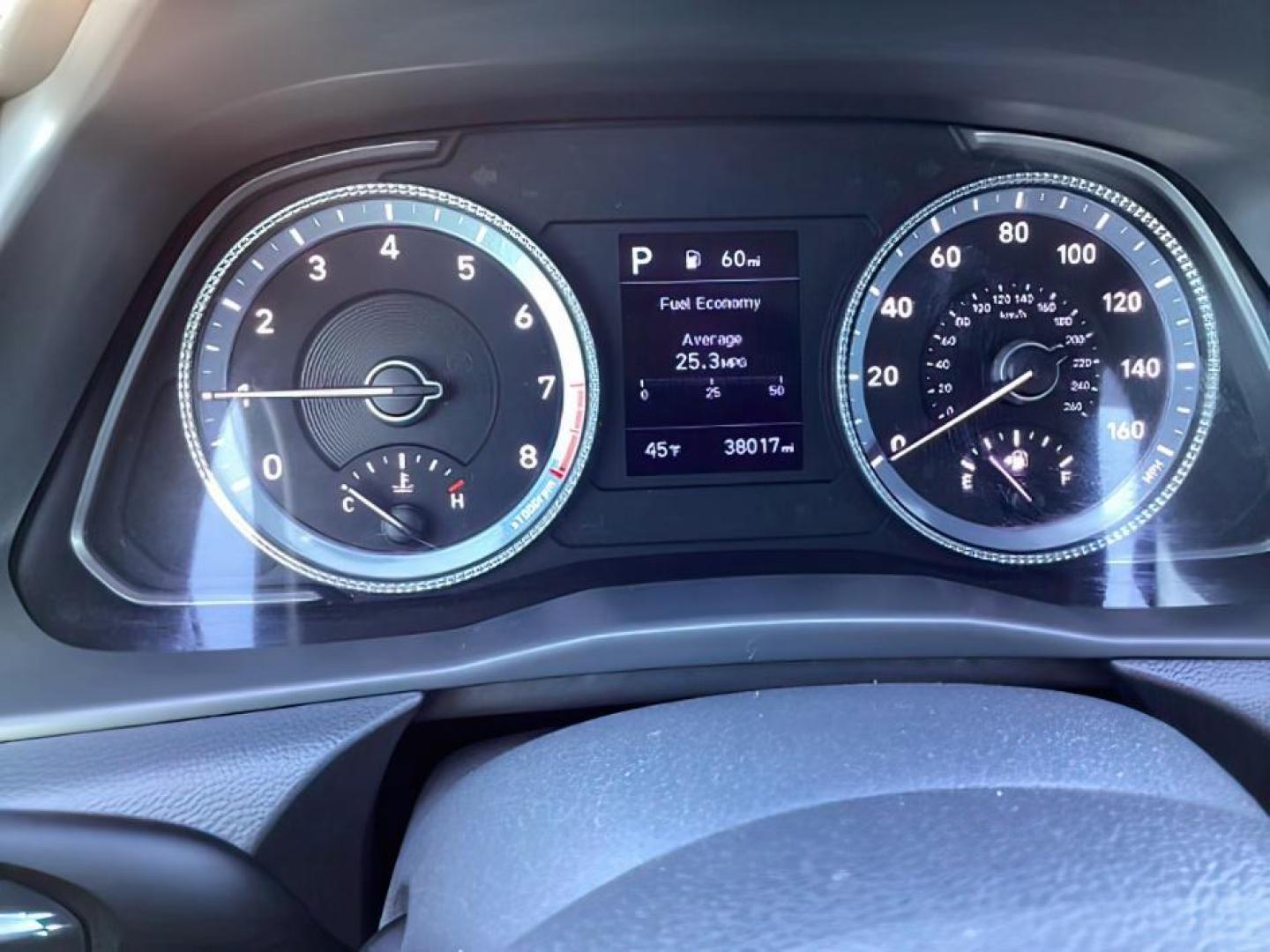 2020 BLACK /CLOTH Hyundai Sonata SE (5NPEG4JA2LH) with an 2.5L L4 DOHC 16V engine, 8-Speed Automatic transmission, located at 1235 N Woodruff Ave., Idaho Falls, 83401, (208) 523-1053, 43.507172, -112.000488 - The 2020 Sonata featured a completely redesigned exterior, characterized by a sleek coupe-like profile and Hyundai's Sensuous Sportiness design philosophy. It had a prominent front grille, LED headlights, and a fastback-style roofline, giving it a more upscale and dynamic appearance compared to its - Photo#16