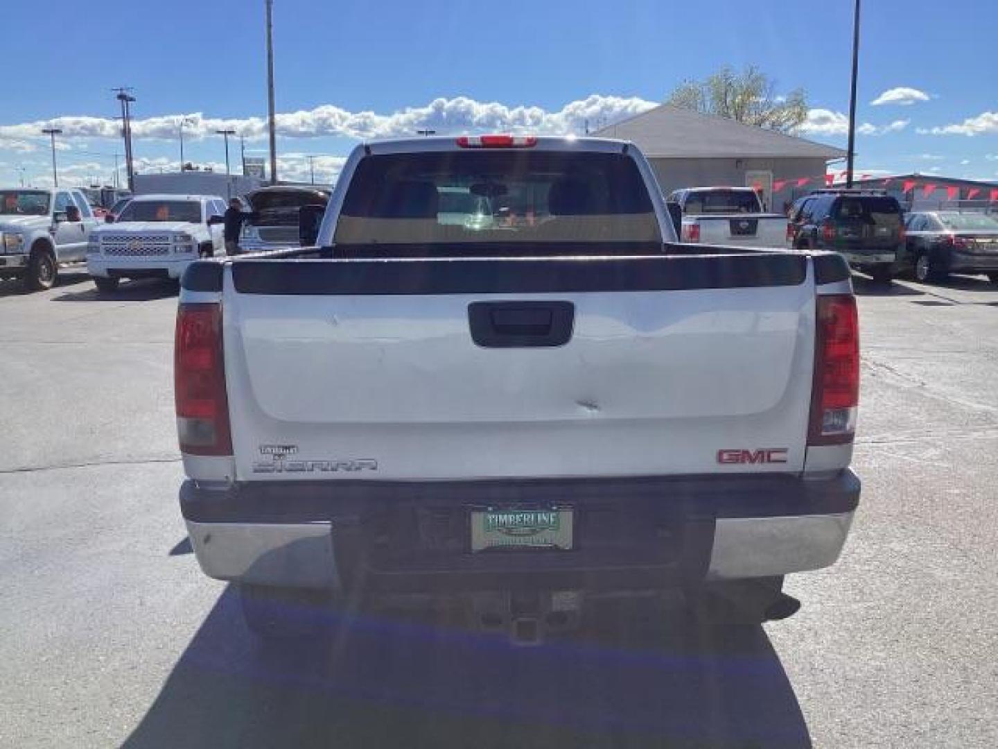 2011 Midnight Blue Metallic /Dark Titanium Vinyl Interior GMC Sierra 2500HD Work Truck Ext. Cab 4WD (1GT22ZCG1BZ) with an 6.0L V8 OHV 16V FFV engine, 6-Speed Automatic transmission, located at 1235 N Woodruff Ave., Idaho Falls, 83401, (208) 523-1053, 43.507172, -112.000488 - The 2011 GMC Sierra 2500 Work Truck was designed to offer robust performance and functionality for commercial and work-related tasks. Here are the key features typically found on this model: Engine Options: The 2011 Sierra 2500 Work Truck was available with several engine options, including: 6.0-l - Photo#3