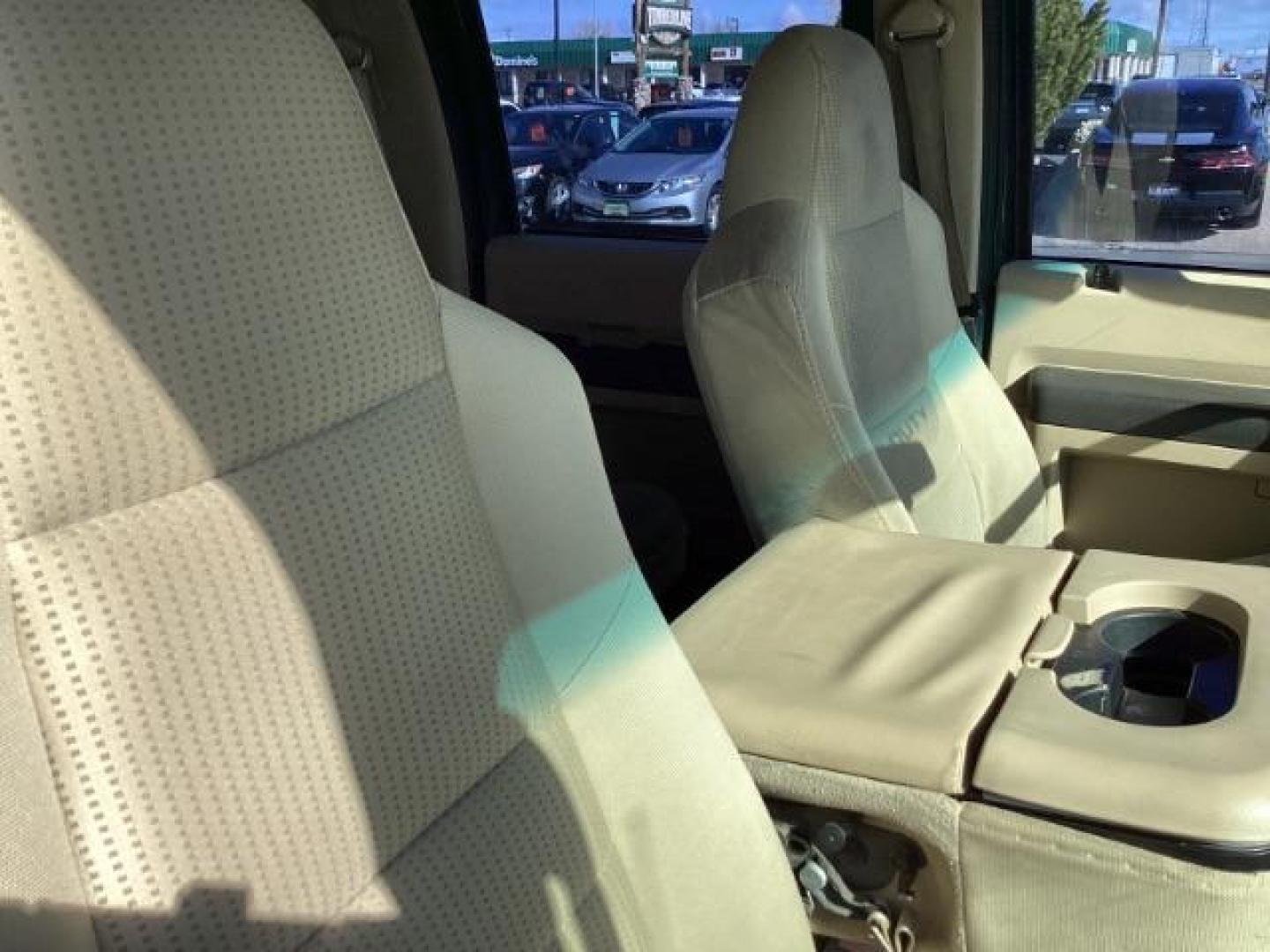 2008 GREEN /CLOTH Ford F-250 SD XLT (1FTSW21R48E) with an 6.4l engine, AUTO transmission, located at 1235 N Woodruff Ave., Idaho Falls, 83401, (208) 523-1053, 43.507172, -112.000488 - Photo#20