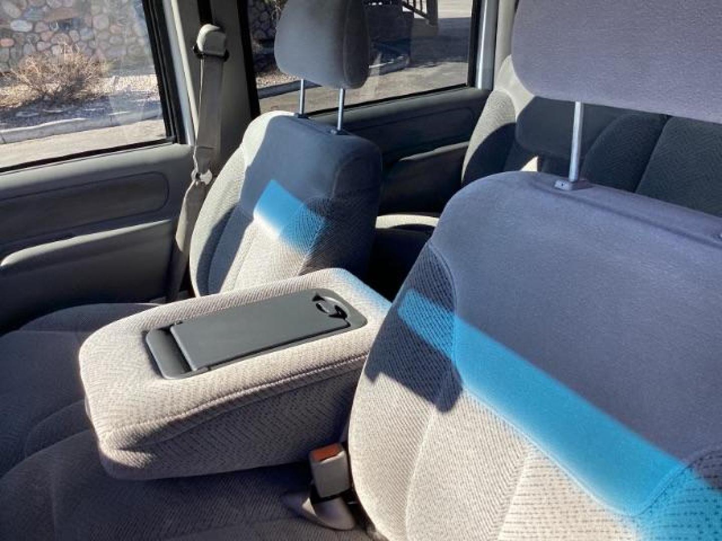 1999 Chevrolet Suburban K1500 4WD (1GNFK16R8XJ) with an 5.7L V8 OHV 16V engine, 4-Speed Automatic transmission, located at 1235 N Woodruff Ave., Idaho Falls, 83401, (208) 523-1053, 43.507172, -112.000488 - The 1999 Chevrolet Suburban LS was a rugged and versatile full-size SUV that offered a range of features suitable for families, towing, and outdoor activities. Here are some of the key features you might find on the 1999 Chevrolet Suburban LS: V8 Engine: Typically equipped with a powerful V8 engine - Photo#9
