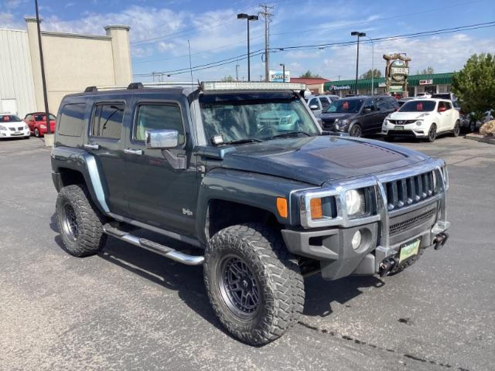 2007 Hummer H3 Luxury (5GTDN13E378) with an 3.7L L5 DOHC 20V engine, located at 1235 N Woodruff Ave., Idaho Falls, 83401, (208) 523-1053, 43.507172, -112.000488 - The 2007 Hummer H3 Luxury trim offers a range of features aimed at providing comfort, convenience, and style. Here are some key features you can typically find in the 2007 Hummer H3 Luxury: Exterior Styling: The H3 Luxury typically features rugged and distinctive exterior styling, with a bold grill - Photo #6