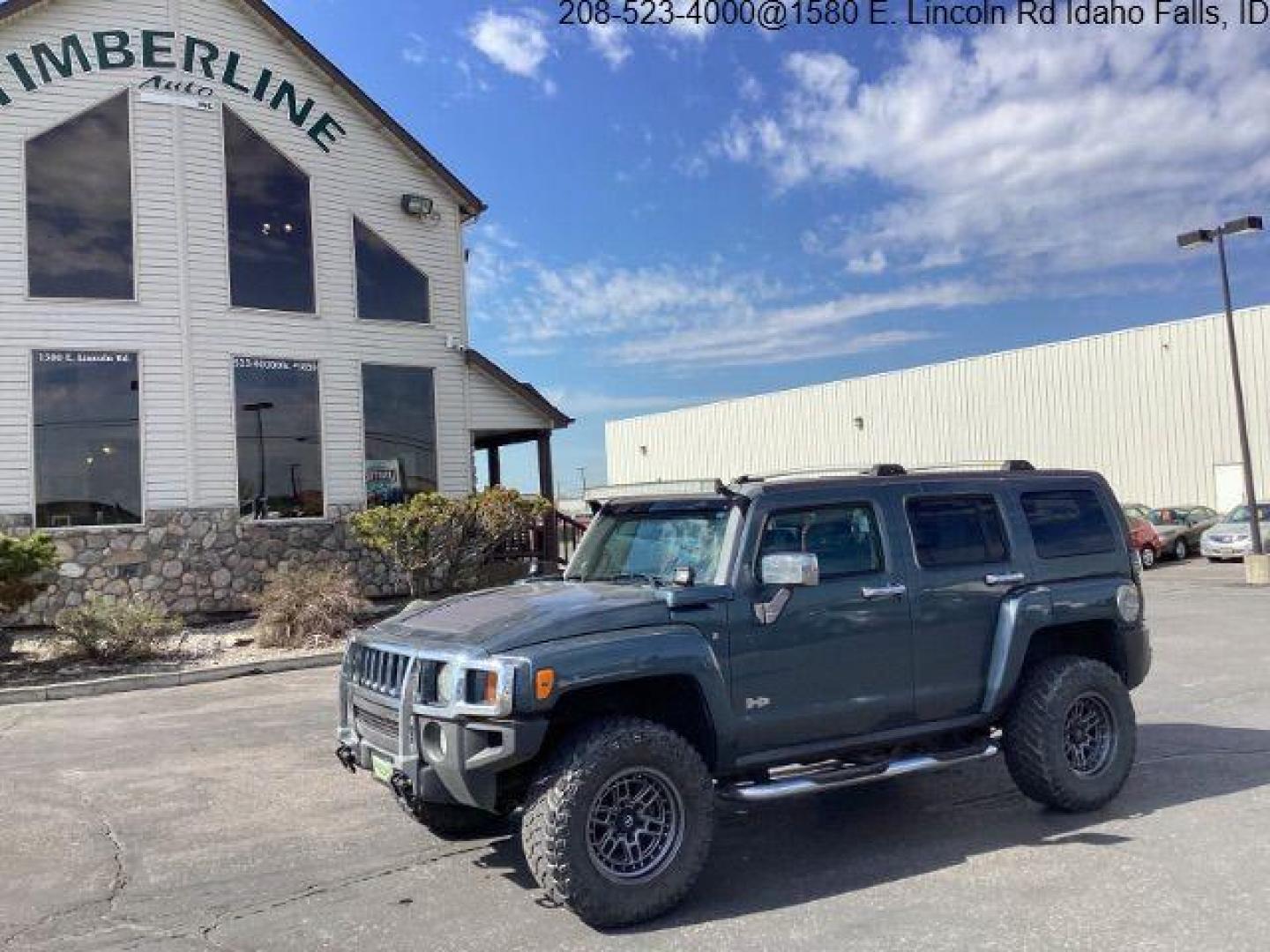 2007 Boulder Gray Metallic /Ebony Leather Interior Hummer H3 Luxury (5GTDN13E378) with an 3.7L L5 DOHC 20V engine, 5-Speed Manual transmission, located at 1235 N Woodruff Ave., Idaho Falls, 83401, (208) 523-1053, 43.507172, -112.000488 - The 2007 Hummer H3 Luxury trim offers a range of features aimed at providing comfort, convenience, and style. Here are some key features you can typically find in the 2007 Hummer H3 Luxury: Exterior Styling: The H3 Luxury typically features rugged and distinctive exterior styling, with a bold grill - Photo#0