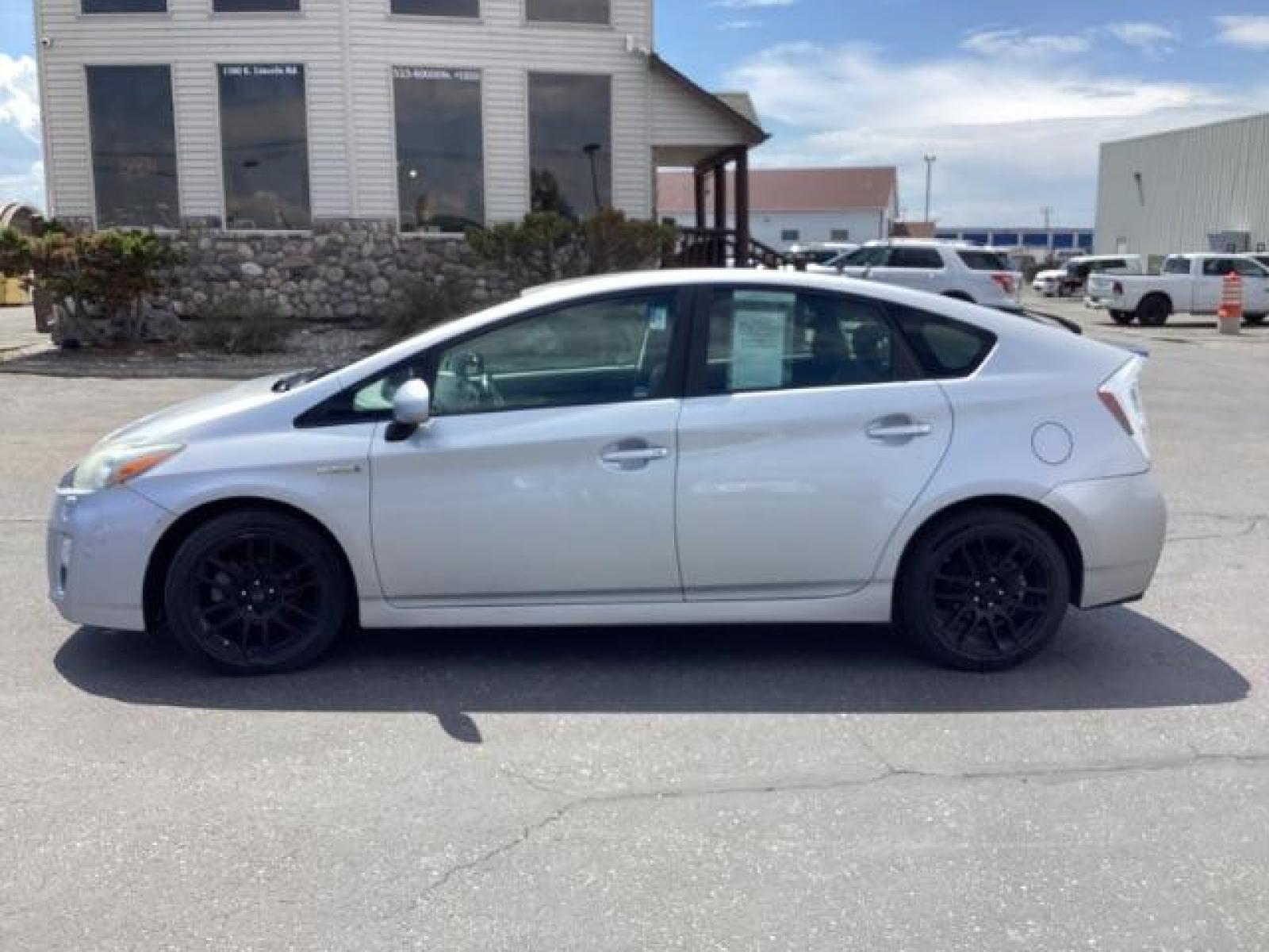 2010 Toyota Prius NA (JTDKN3DU9A0) , located at 1235 N Woodruff Ave., Idaho Falls, 83401, (208) 523-1053, 43.507172, -112.000488 - features 2018 dodge durango citadel ChatGPT The 2018 Dodge Durango Citadel comes with a variety of features, offering both style and functionality. Here are some of its key features: Powerful Engine Options: The 2018 Durango Citadel typically comes with a choice of two engines: a standard 3.6-liter - Photo #1