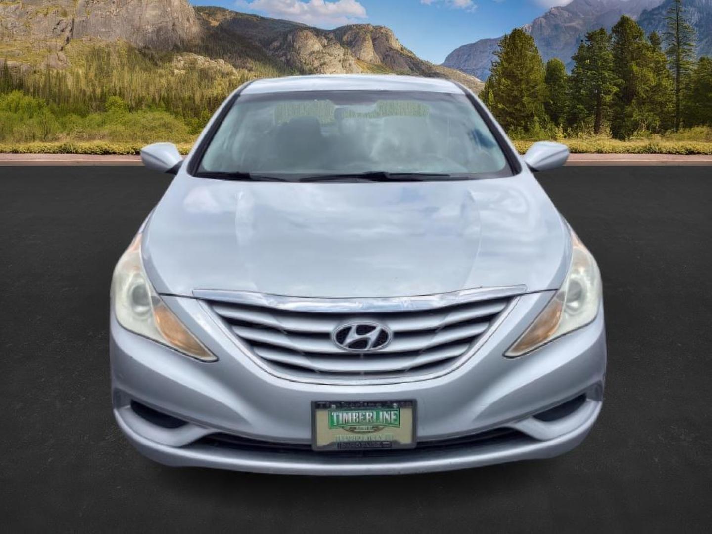 2011 Radiant Silver Metallic /Gray Cloth Interior Hyundai Sonata GLS Auto (5NPEB4AC1BH) with an 2.4L L4 DOHC 16V engine, 6-Speed Automatic transmission, located at 1235 N Woodruff Ave., Idaho Falls, 83401, (208) 523-1053, 43.507172, -112.000488 - The 2011 Hyundai Sonata GLS was known for offering a range of features, both standard and optional, to enhance comfort, convenience, and safety. Here's a list of typical features found on the 2011 Hyundai Sonata GLS: Engine: The Sonata GLS was typically equipped with a 2.4-liter inline-four-cylinde - Photo#7