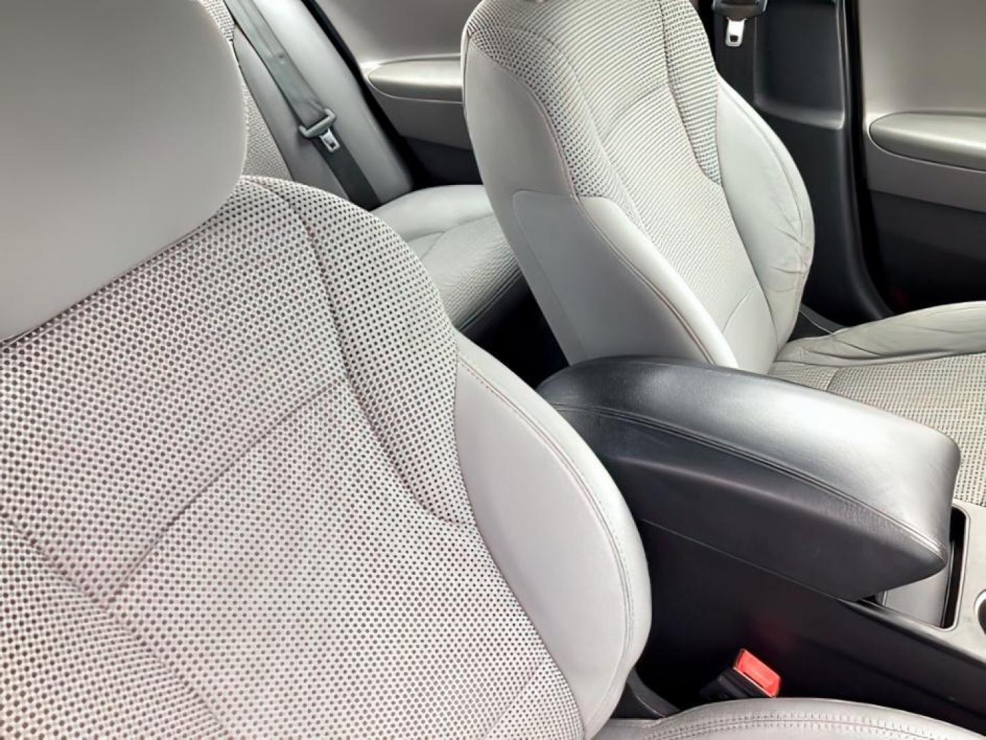 2011 Radiant Silver Metallic /Gray Cloth Interior Hyundai Sonata GLS Auto (5NPEB4AC1BH) with an 2.4L L4 DOHC 16V engine, 6-Speed Automatic transmission, located at 1235 N Woodruff Ave., Idaho Falls, 83401, (208) 523-1053, 43.507172, -112.000488 - The 2011 Hyundai Sonata GLS was known for offering a range of features, both standard and optional, to enhance comfort, convenience, and safety. Here's a list of typical features found on the 2011 Hyundai Sonata GLS: Engine: The Sonata GLS was typically equipped with a 2.4-liter inline-four-cylinde - Photo#19
