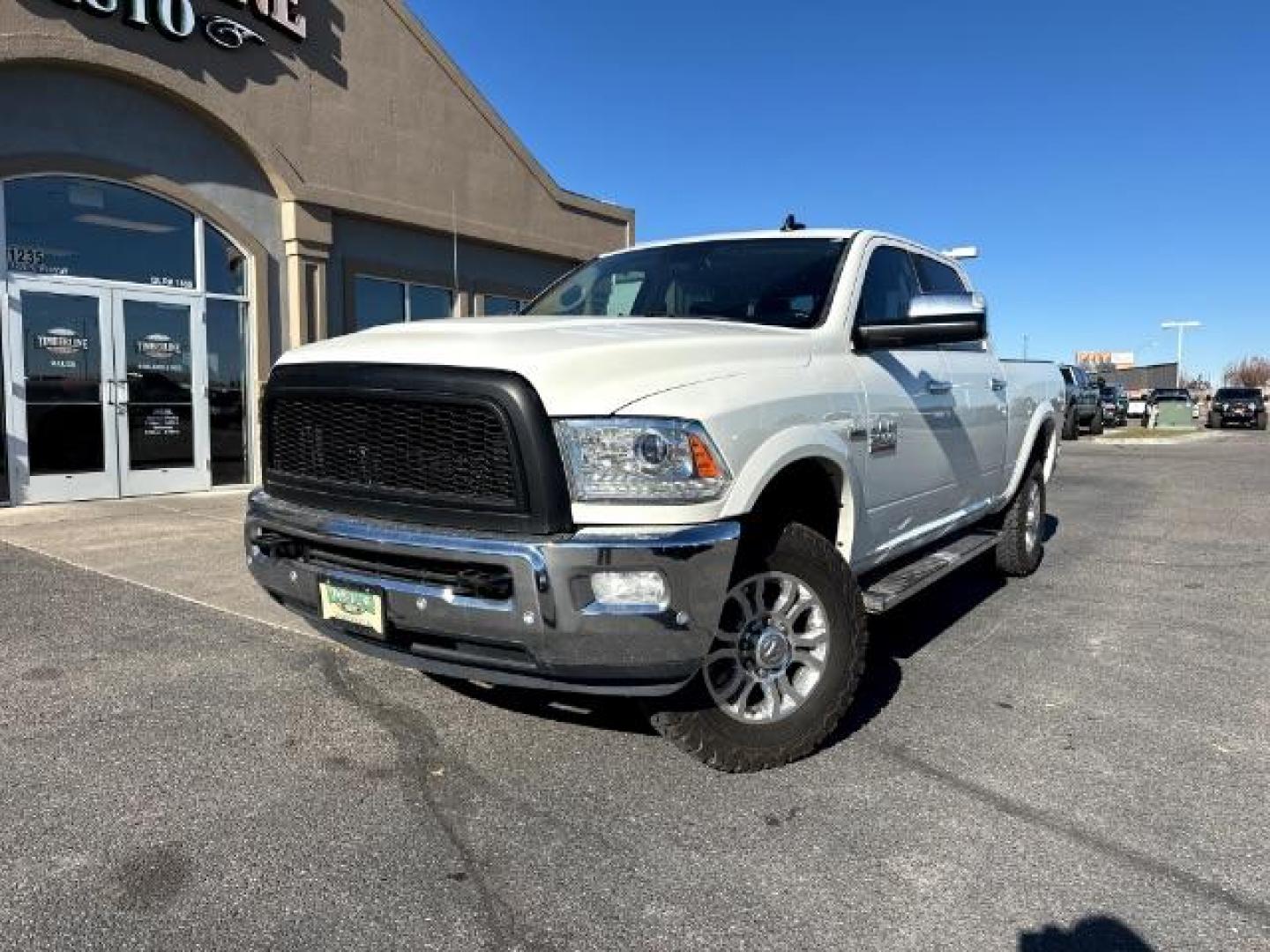 2017 WHITE /Black, leather RAM 2500 Laramie Crew Cab SWB 4WD (3C6UR5FJ6HG) with an 6.4L V8 engine, 6-Speed Automatic transmission, located at 1235 N Woodruff Ave., Idaho Falls, 83401, (208) 523-1053, 43.507172, -112.000488 - At Timberline Auto, finding a great deal on your next vehicle is always easy! Our experienced sales staff's goal is to help find you the right vehicle at the right price! Our knowledgeable finance department has options for almost any credit score. We offer extended service contract options to prote - Photo#1