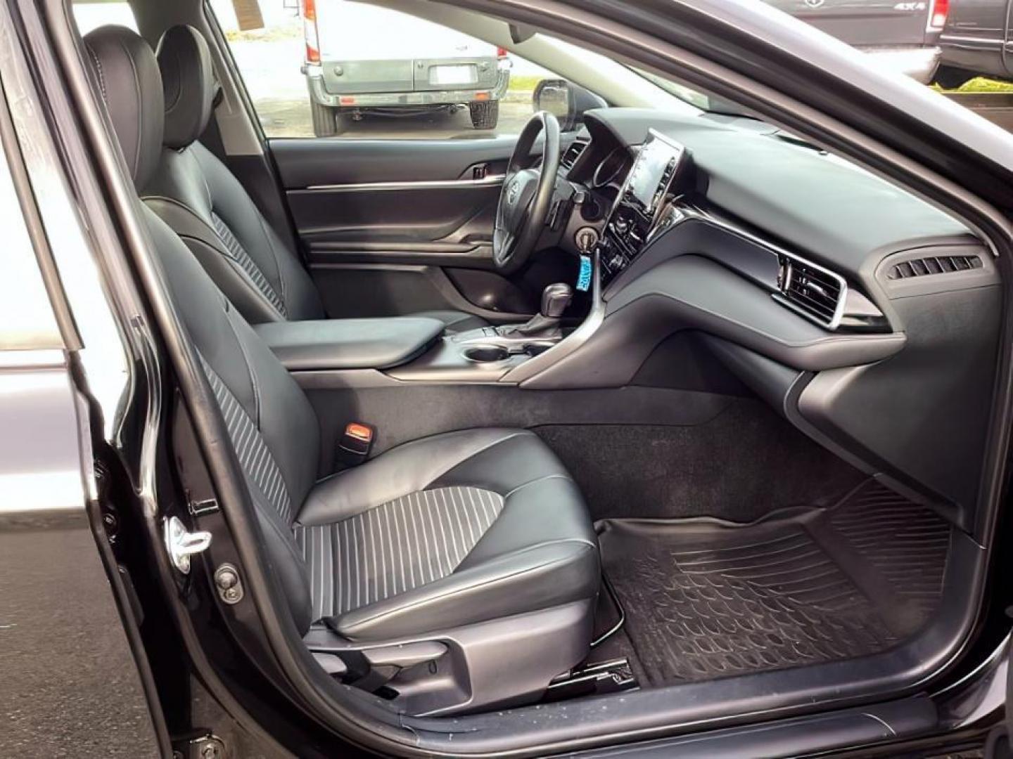 2023 Midnight Black Metallic /Black Toyota Camry SE (4T1G11AKXPU) with an 2.5L L4 DOHC 16V engine, 8-Speed Automatic transmission, located at 1235 N Woodruff Ave., Idaho Falls, 83401, (208) 523-1053, 43.507172, -112.000488 - At Timberline Auto, finding a great deal on your next vehicle is always easy! Our experienced sales staff's goal is to help find you the right vehicle at the right price! Our knowledgeable finance department has options for almost any credit score. We offer extended service contract options to prote - Photo#12